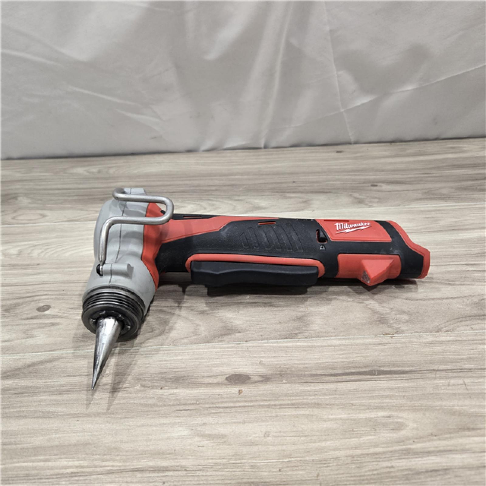 AS-IS Milwaukee M12 12V Cordless PEX Expansion Tool Kit
