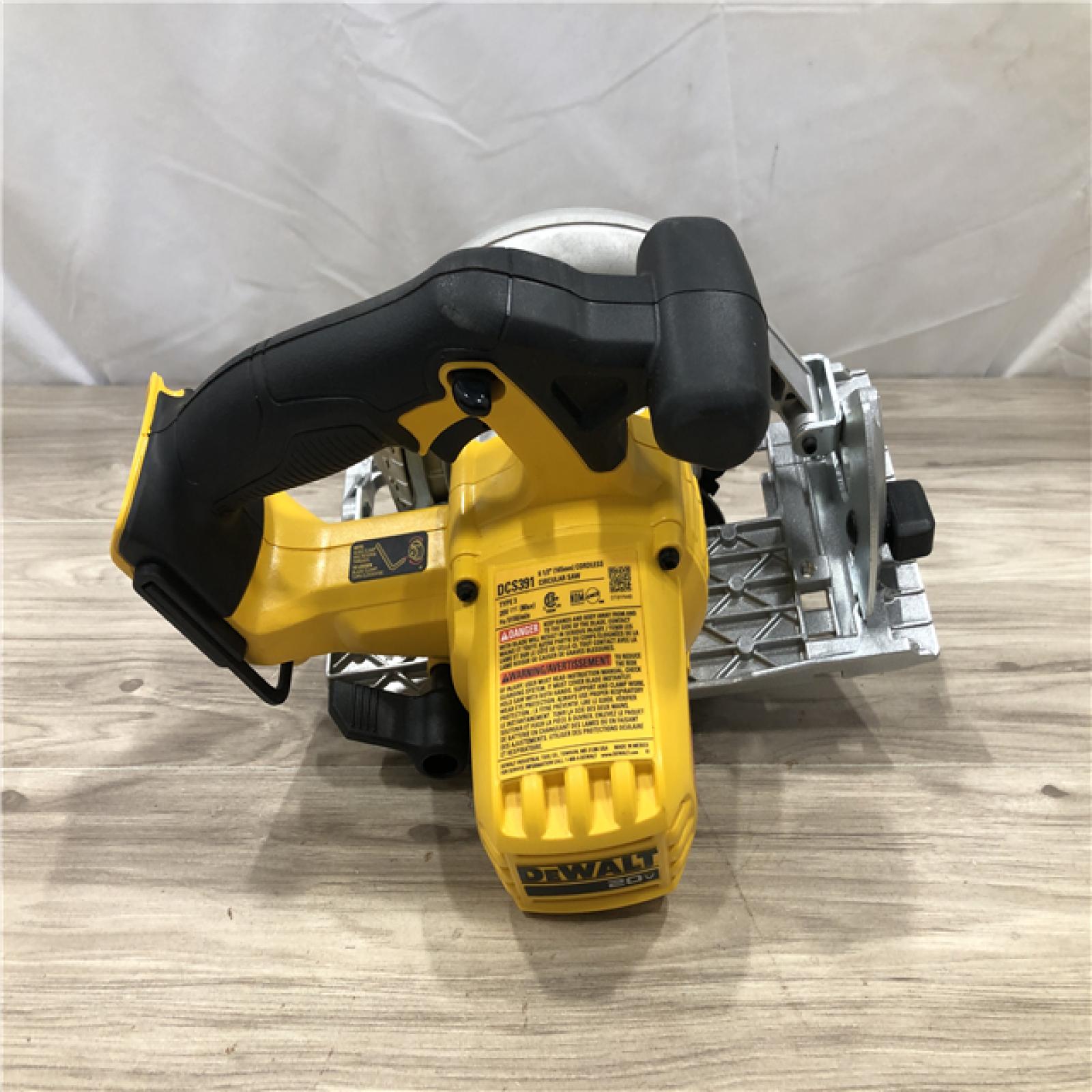 AS-IS DEWALT 6-1/2'' 165MM CIRCULAR SAW (Tool-Only)