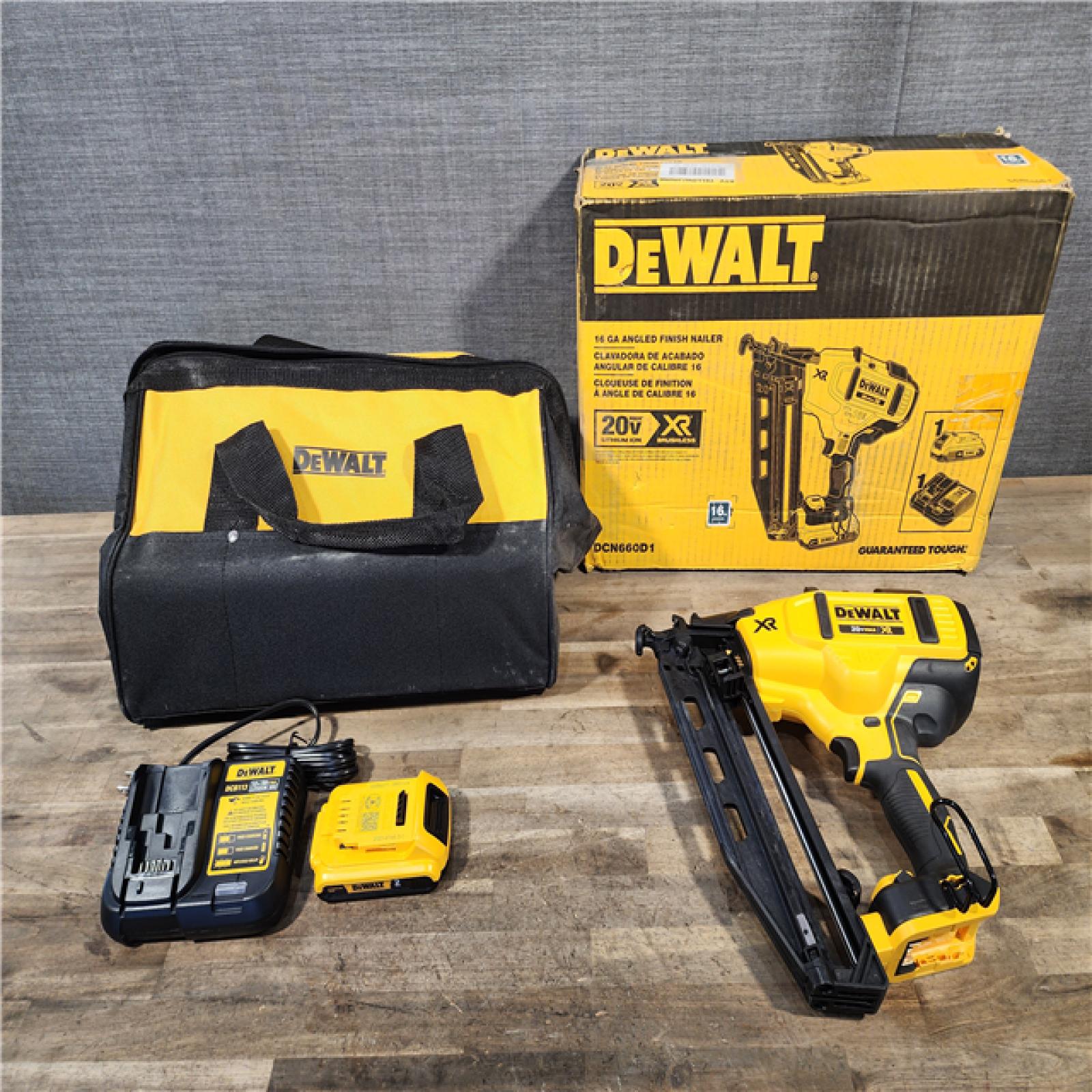 HOUSTON LOCATION - AS-IS DeWalt 20V 16 Gauge Cordless Angled Finish Nailer Kit W/ 2Ah Battery