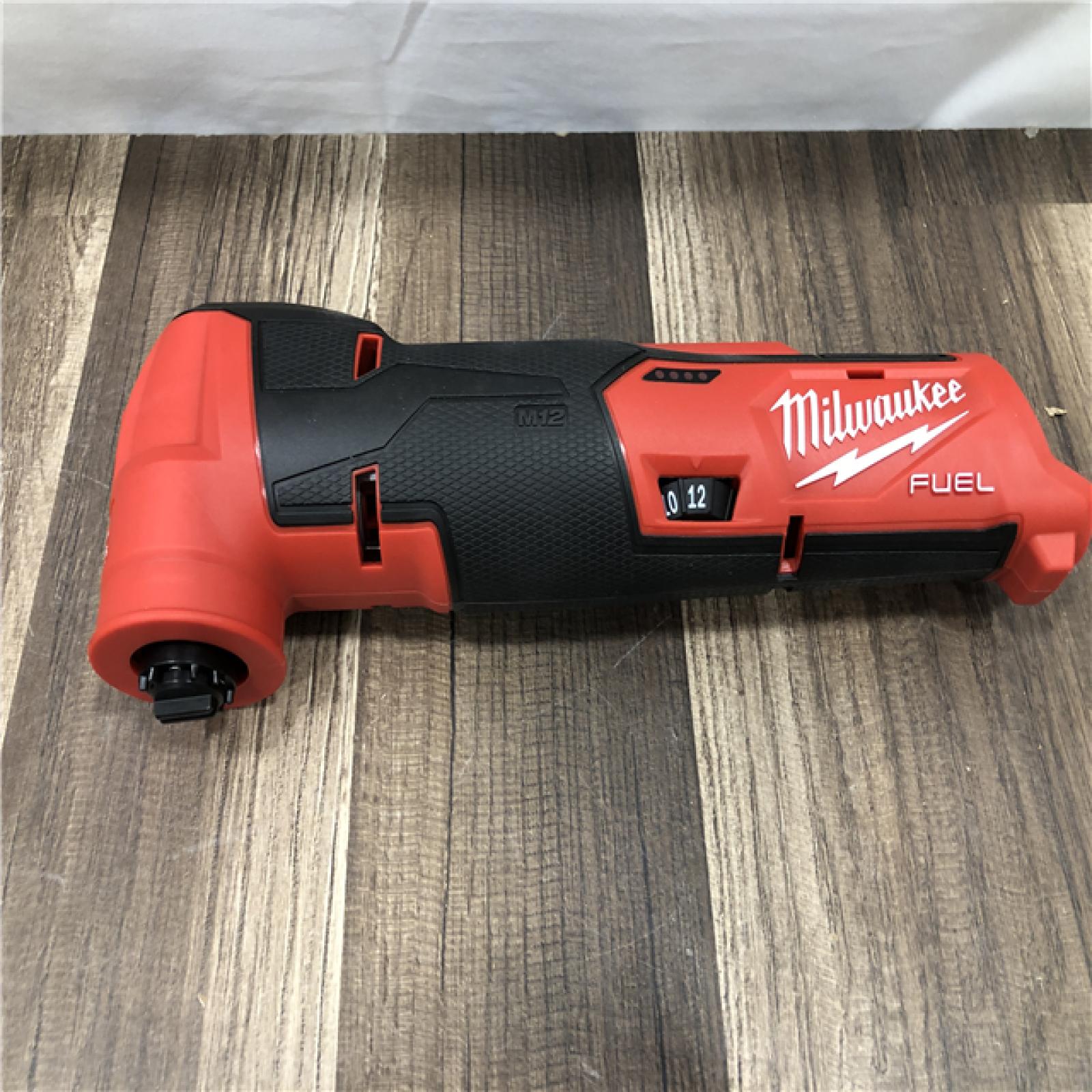 AS-IS Milwaukee M12 FUEL 12V Lithium-Ion Cordless Oscillating Multi-Tool (Tool-Only)