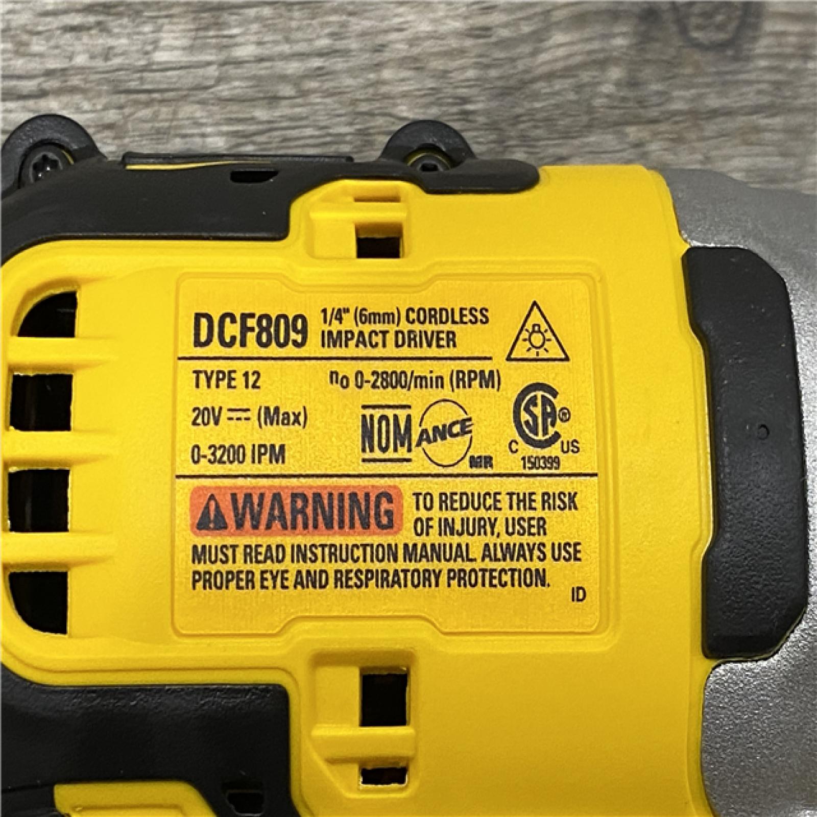 AS-IS DEWALT Atomic 20V Max Lithium-Ion Brushless Cordless Compact 1/4 in. Impact Driver Kit