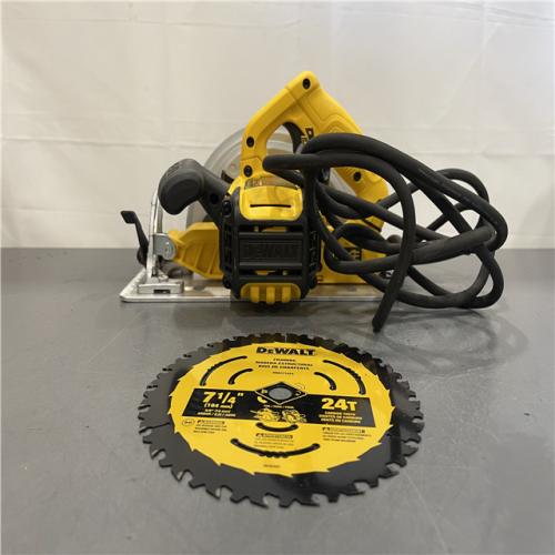 AS-IS - DeWalt 15 Amp Corded 7-1/4 in. Lightweight Circular Saw