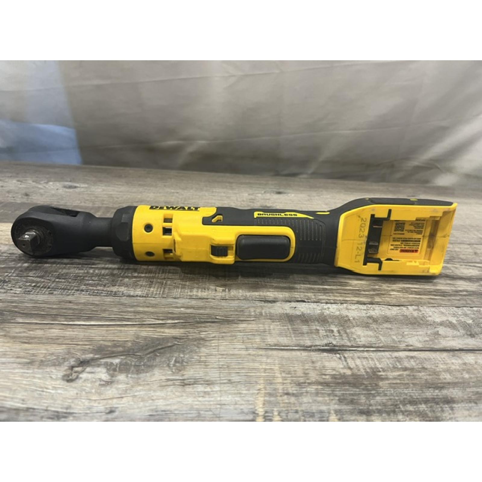 AS-IS DEWALT ATOMIC 20V MAX Cordless 3/8 in. Ratchet (Tool Only)