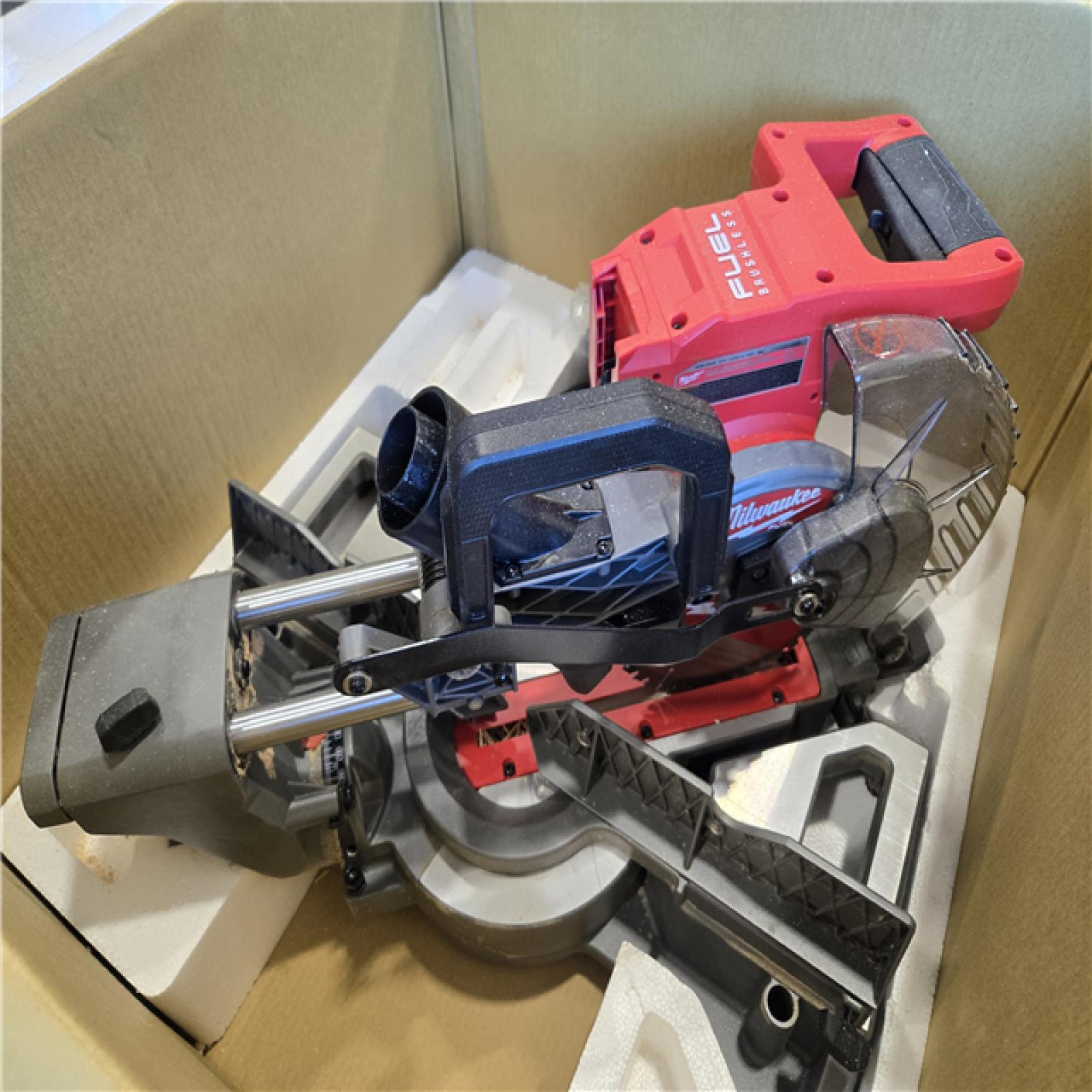 AS-IS Milwaukee M18 FUEL 7-1/4 in. Cordless Dual-Bevel Sliding Compound Miter Saw (Tool Only)