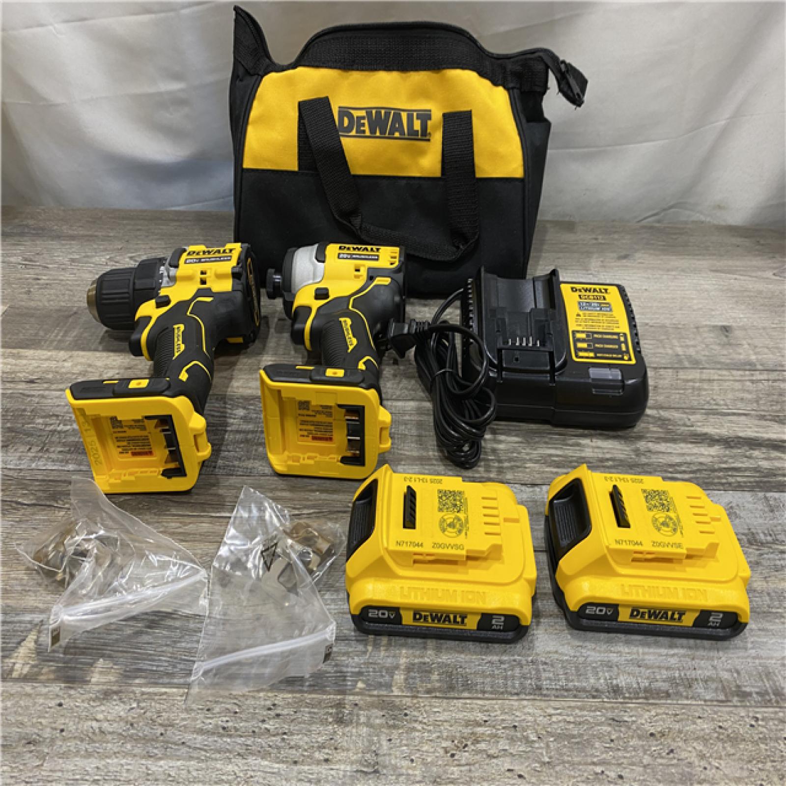 AS-IS DEWALT ATOMIC 20-Volt MAX Lithium-Ion Cordless Combo (2-Tool) Kit