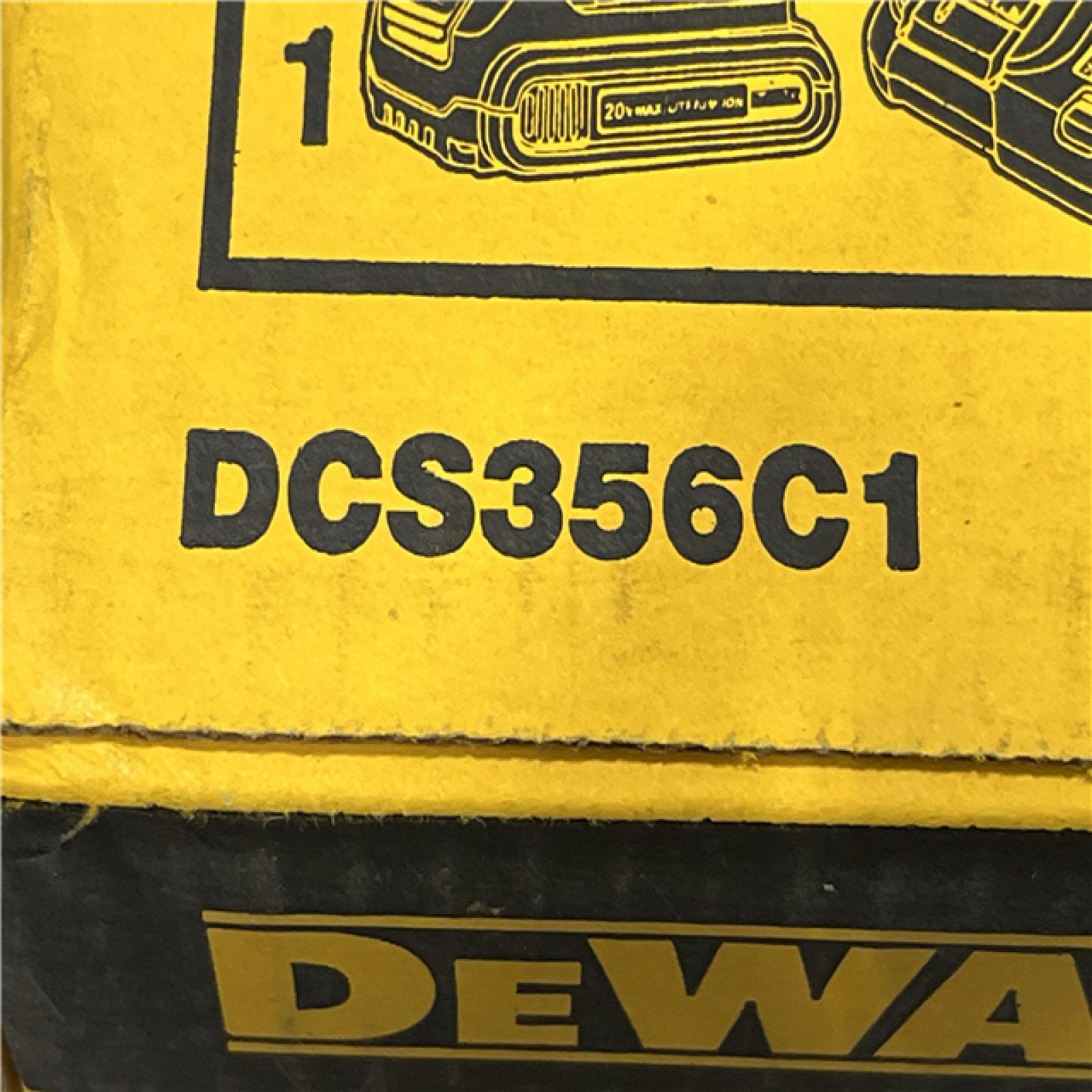 NEW - DEWALT 20V MAX XR Cordless Brushless 3-Speed Oscillating Multi Tool Kit