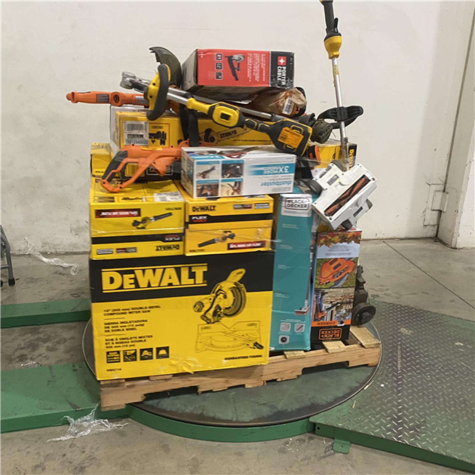 Dallas Location - As-Is Tool Pallet