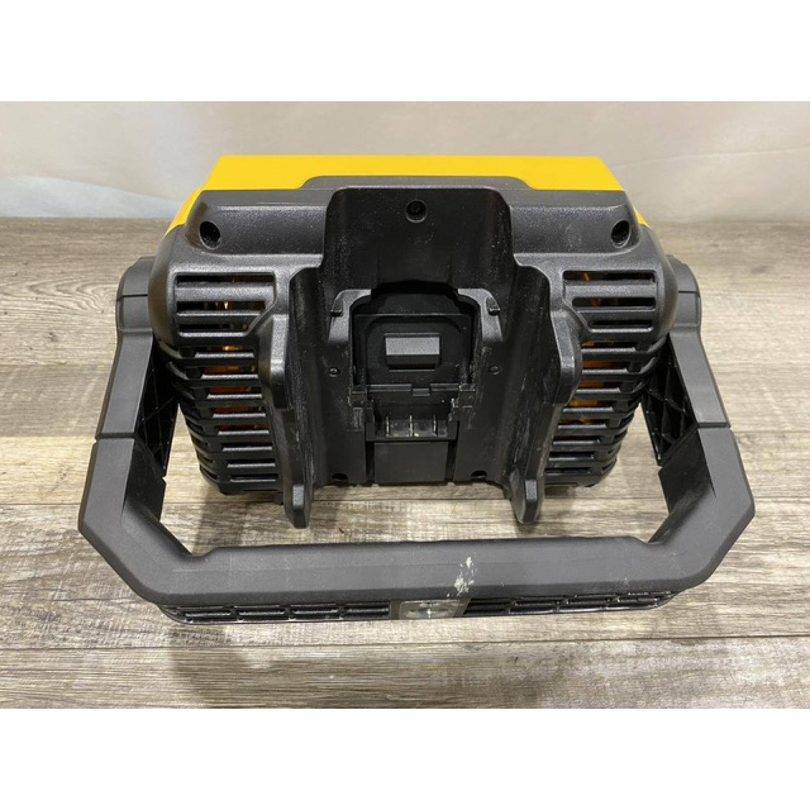 AS-IS DEWALT 20V MAX Compact Cordless Task Lightt (Tool Only)