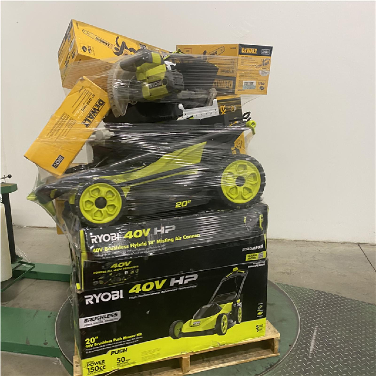 Dallas Location - As-Is Tool Pallet