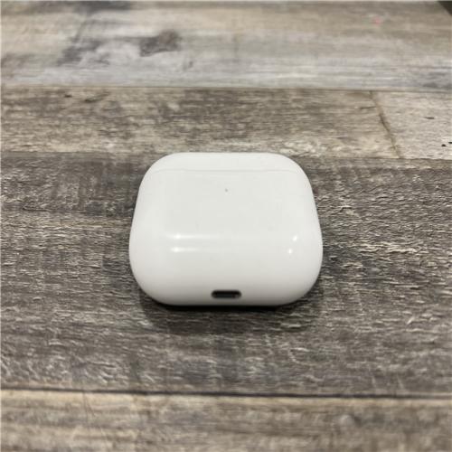 AS-IS AirPod Pro 1st. generation - with Active Noise Cancellation - White