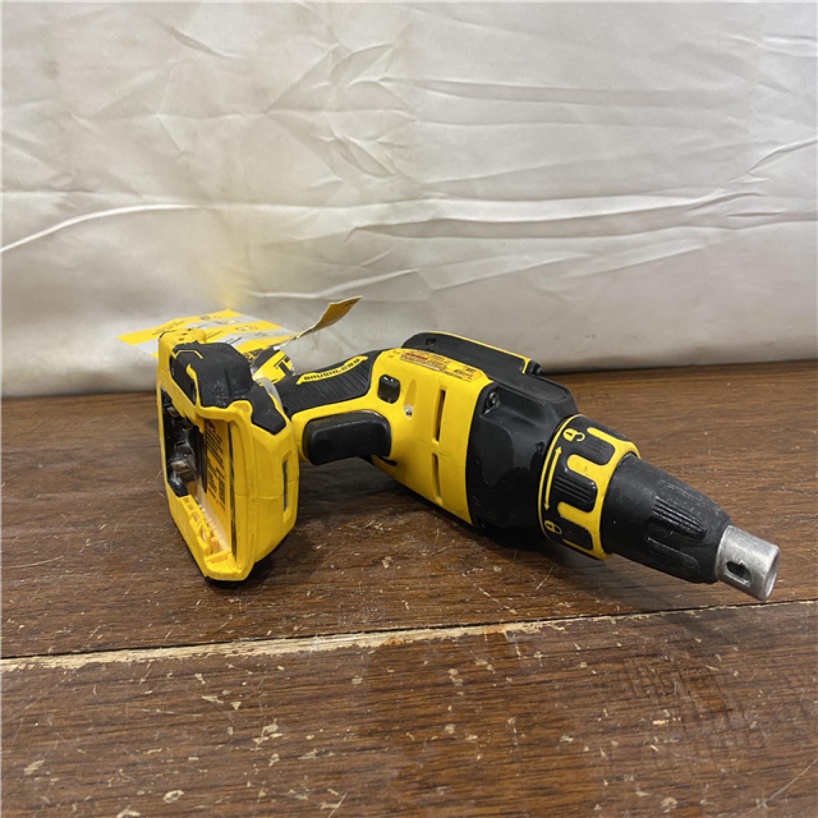 AS-IS DeWalt DCF630B 20V Cordless Brushless Screw Gun (Tool Only)