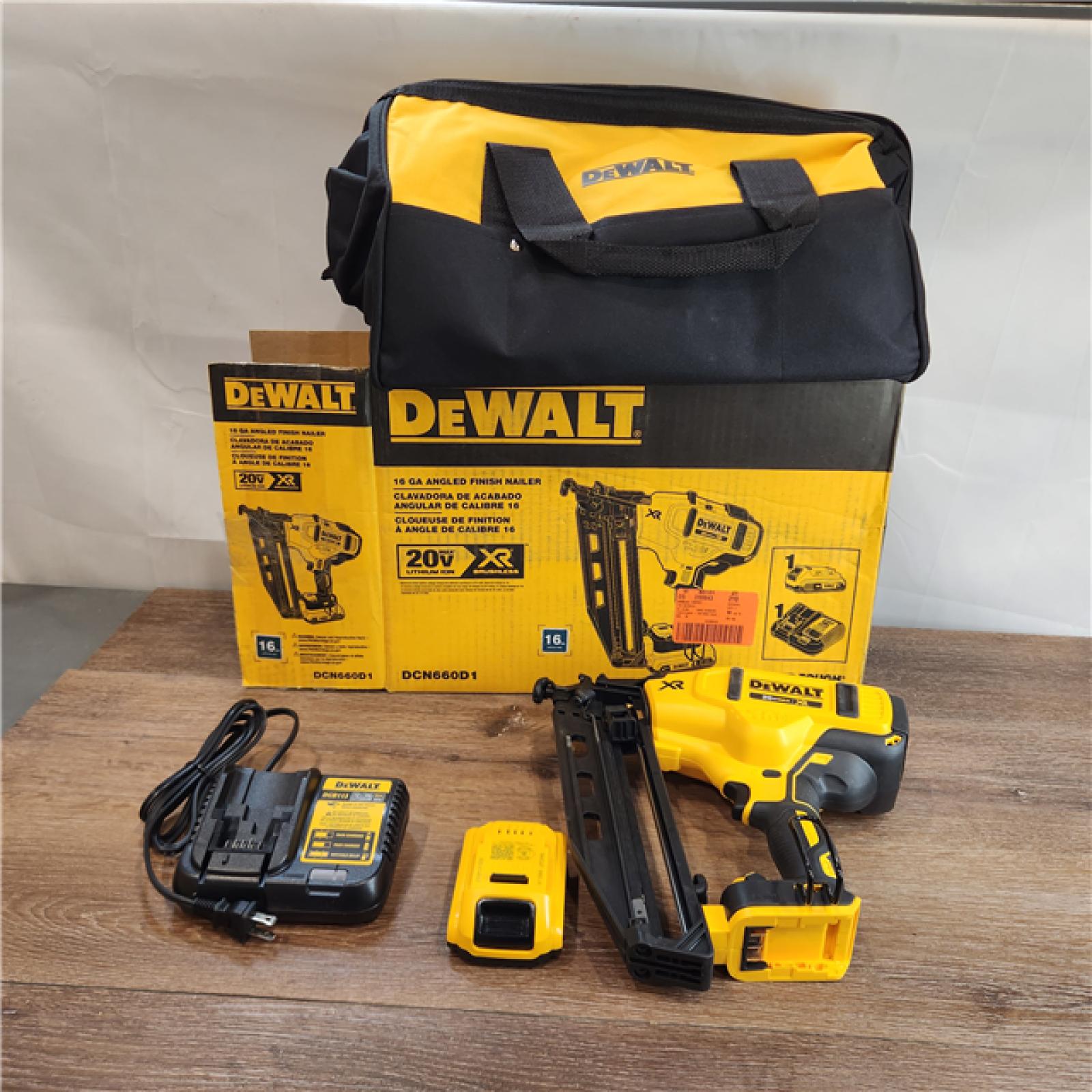 AS-IS DeWalt 20V MAX Brushless Cordless 16 Gauge Angled Finish Nailer Kit