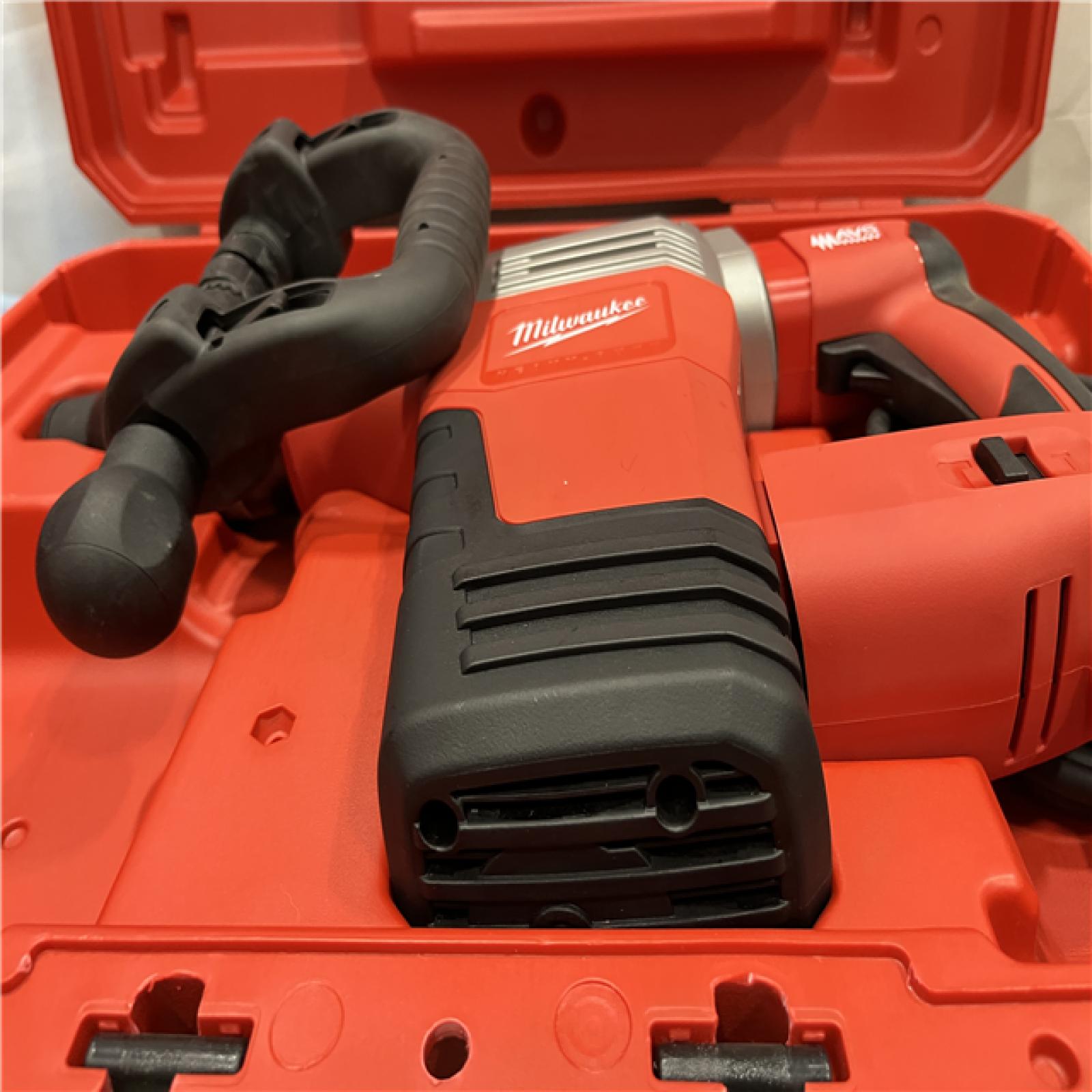 AS-IS Milwaukee SDS-MAX Demolition Hammer