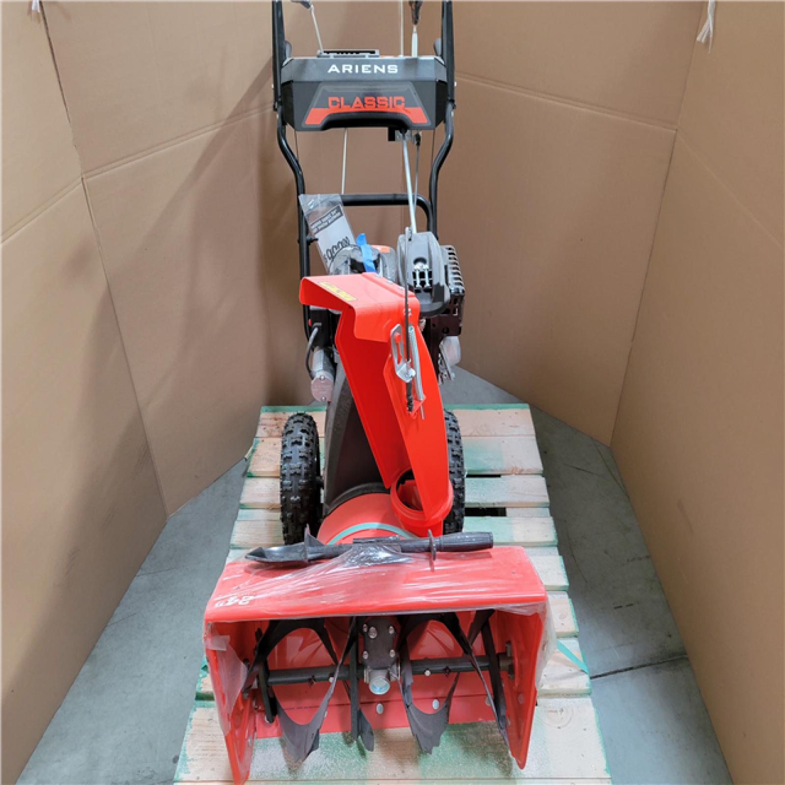 CALIFORNIA AS-IS ARIENS CLASSIC 24SNOW BLOWER
