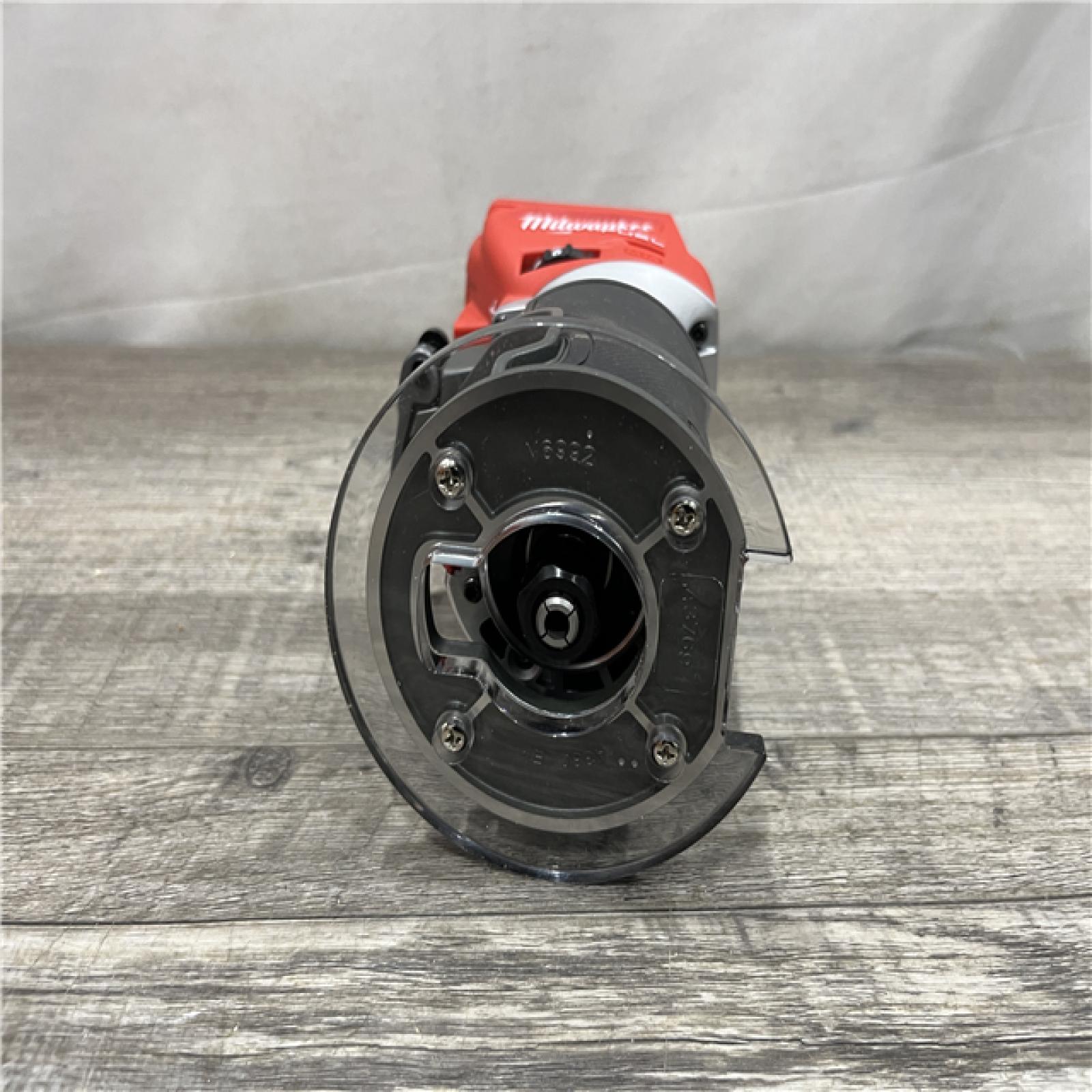 AS-IS Milwaukee FUEL 18V Lithium-Ion Brushless Cordless Compact Router (Tool-Only)