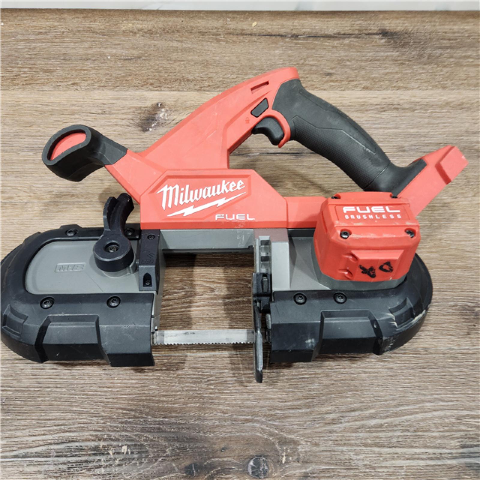 AS-IS Milwaukee M18 FUEL Brushless Cordless Compact 3-1/4 Band Saw (Tool Only)