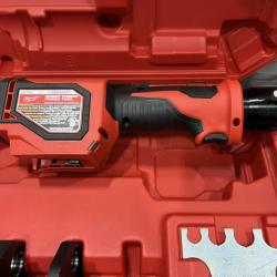 AS-IS Milwaukee 18V Lithium-Ion Cordless Short Throw PEX Press Tool Kit