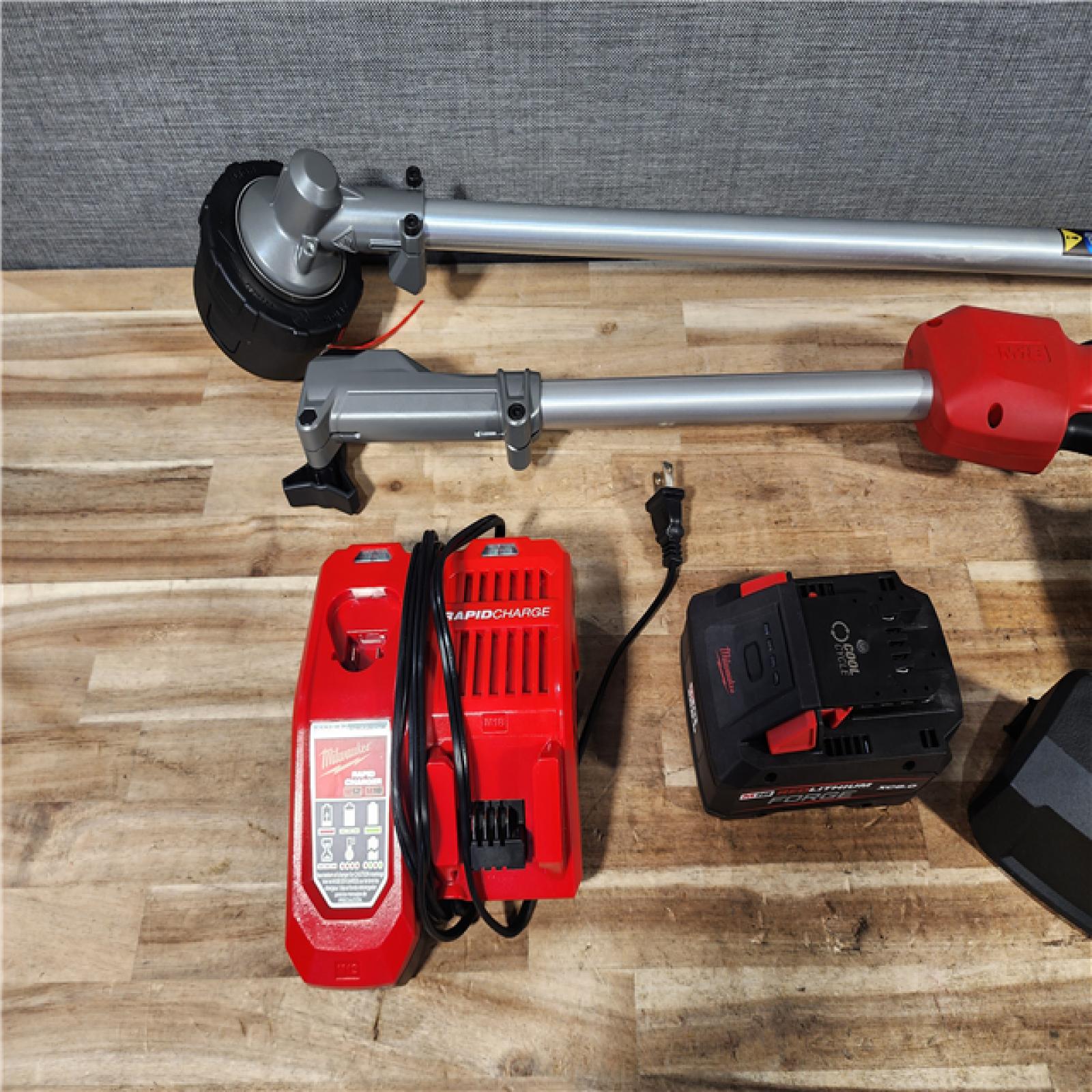 HOUSTON LOCATION - AS - IS Milwaukee FUEL 18V 16 in. Brushless Cordless Battery Powered String Trimmer Kit