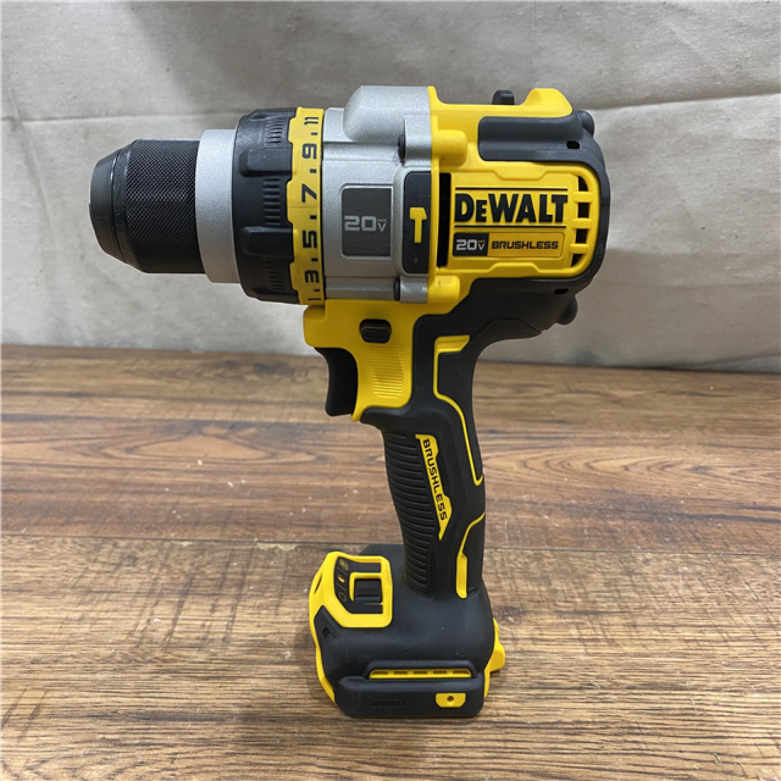 AS-IS DEWALT 20V XR Lithium-Ion Cordless Hammer Drill Kit with 8.0 Ah Battery, Charger and Kit Bag