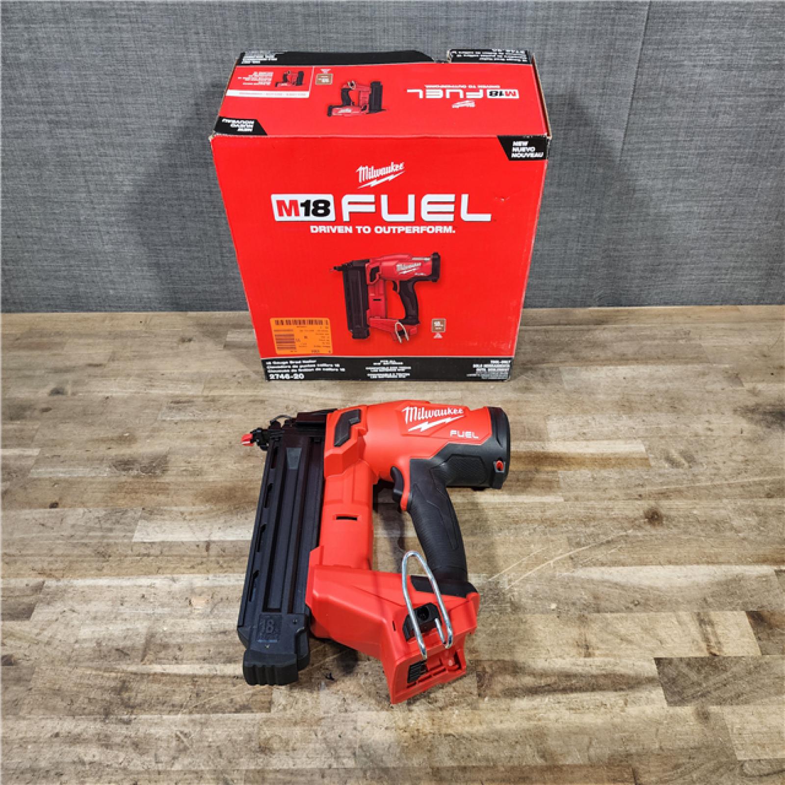 HOUSTON LOCATION - AS-IS (APPEARS LIKE NEW) Milwaukee M18 Fuel 18V Brushless 18-Gauge Brad Nailer 2746-20 (Bare Tool)