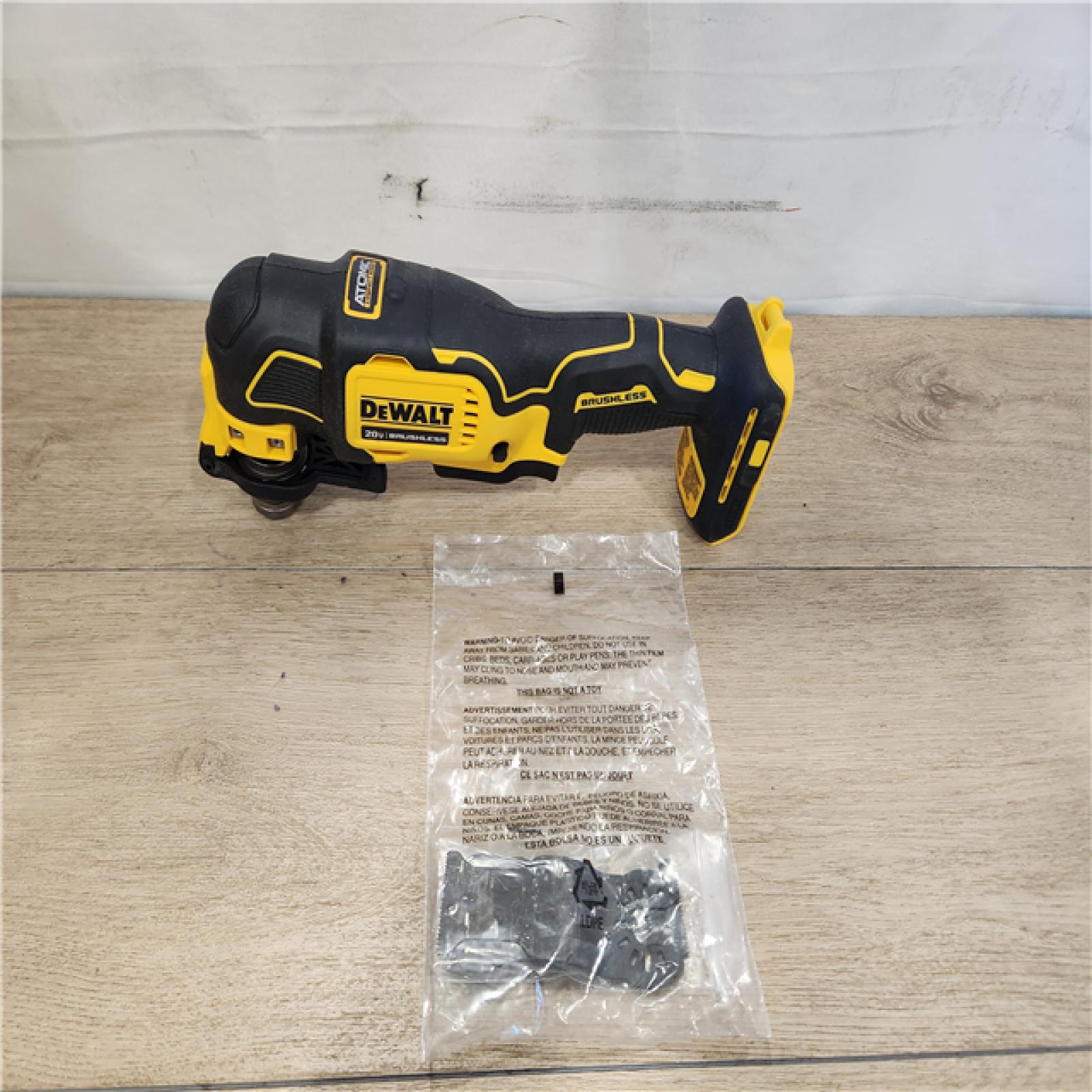 AS-IS- ATOMIC 20V MAX Cordless Brushless Oscillating Multi Tool (Tool Only)