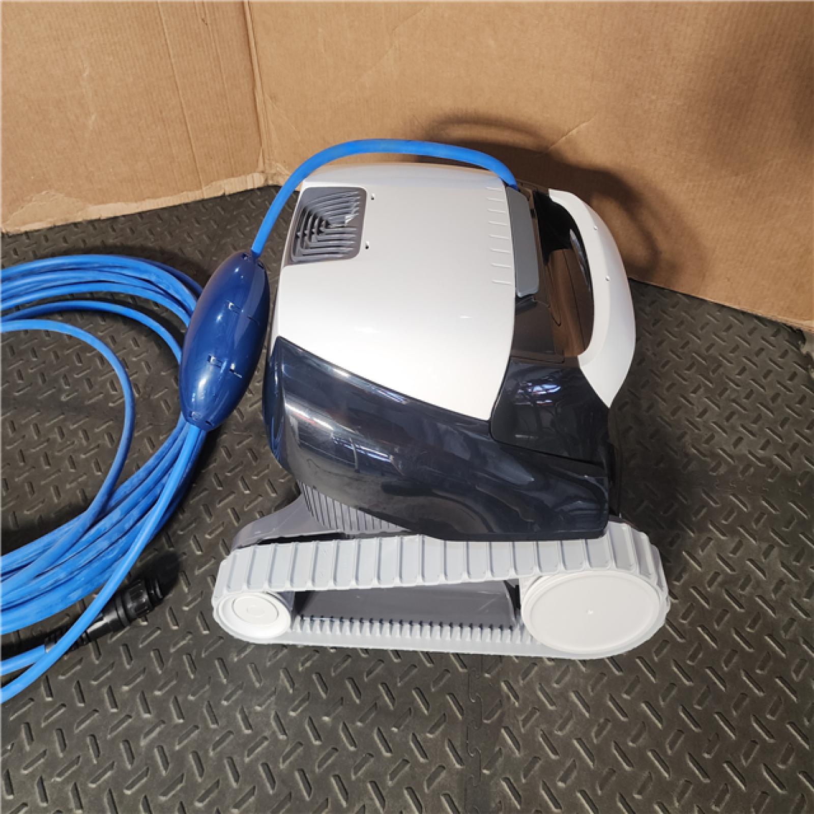 HOUSTON LOCATION - AS-IS Explorer E20 Robotic Vacuum Pool Vacuum for in-Ground Swimming Pools