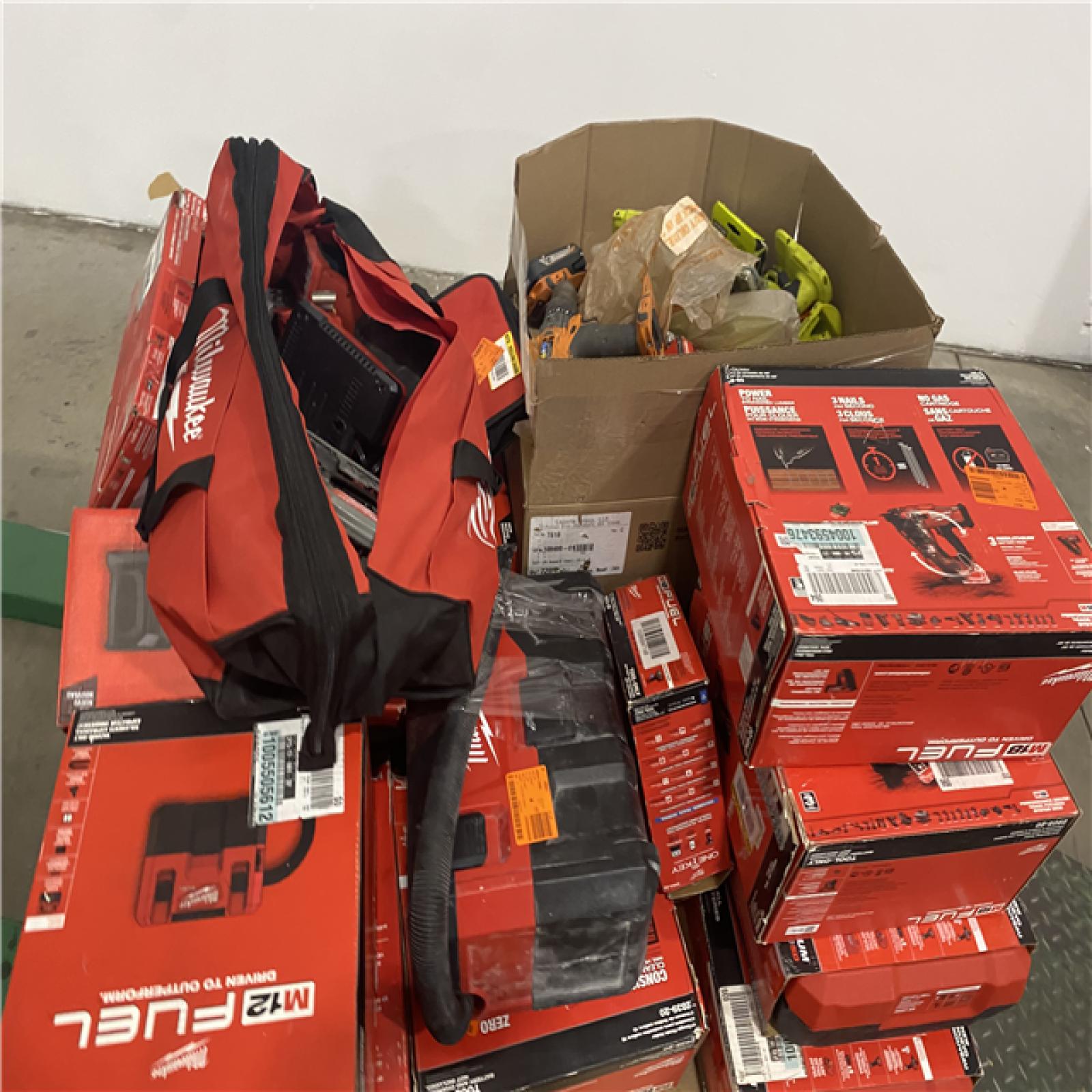 Dallas Location - As-Is Tool Pallet