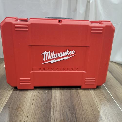 AS-IS Milwaukee M12 Force Logic Press Tool 1/2 in. to 1 in. Kit