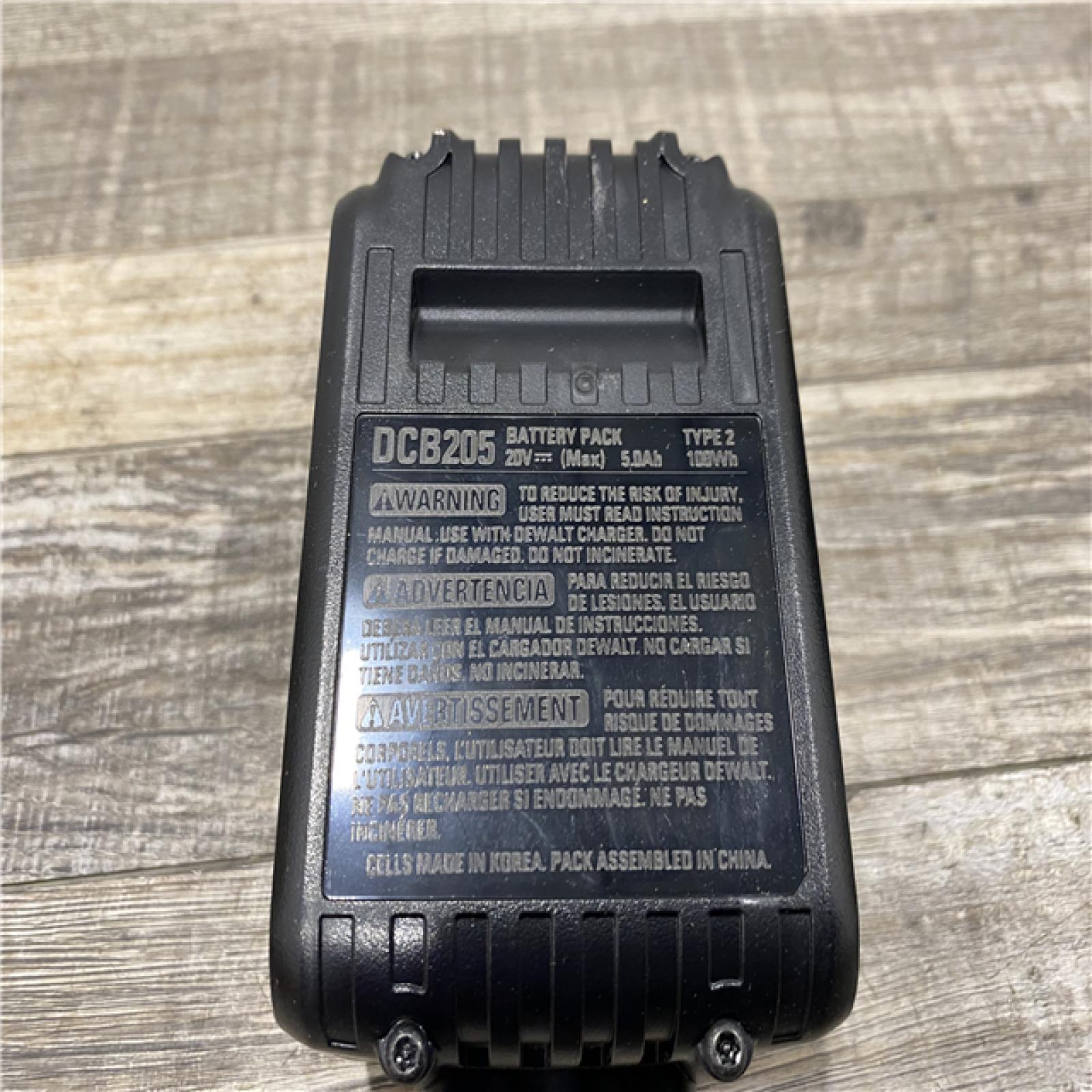 AS-IS DEWALT 20-Volt Maximum XR 5.0 Ah Battery Pack and Charger Kit