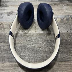 AS-IS Beats Solo3 Wireless On-Ear Headphones - Beats Club Collection
