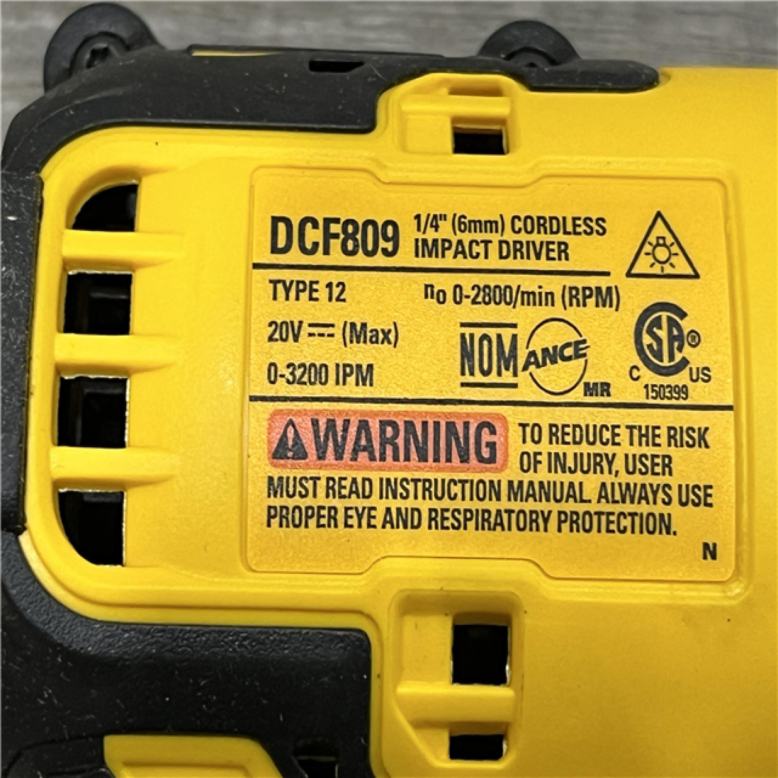 AS-IS DEWALT Atomic 20V Max Lithium-Ion Brushless Cordless Compact 1/4 in. Impact Driver Kit