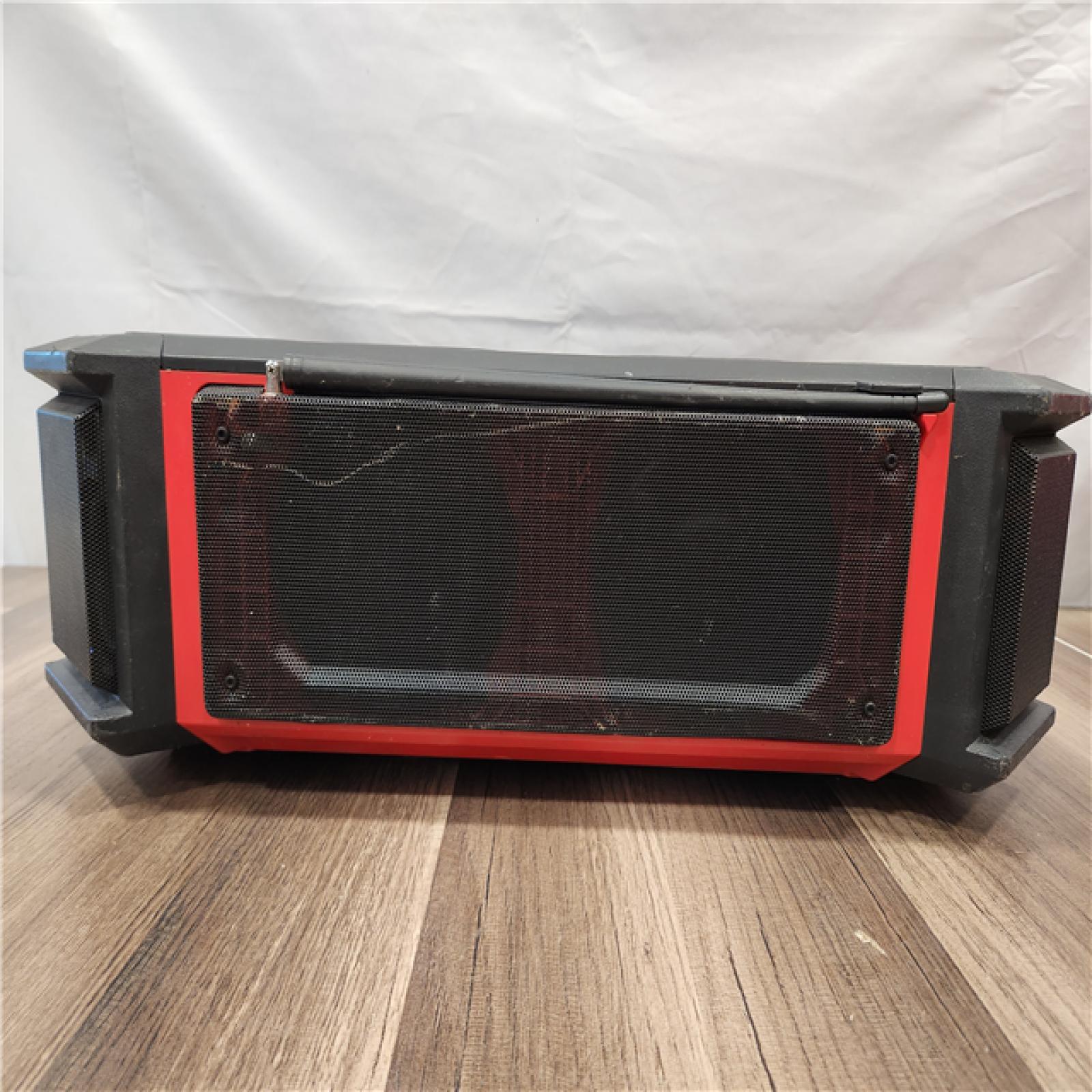 AS-IS- Milwaukee18V M18 PACKOUT Lithium-Ion Cordless Radio + Charger (Tool Only)