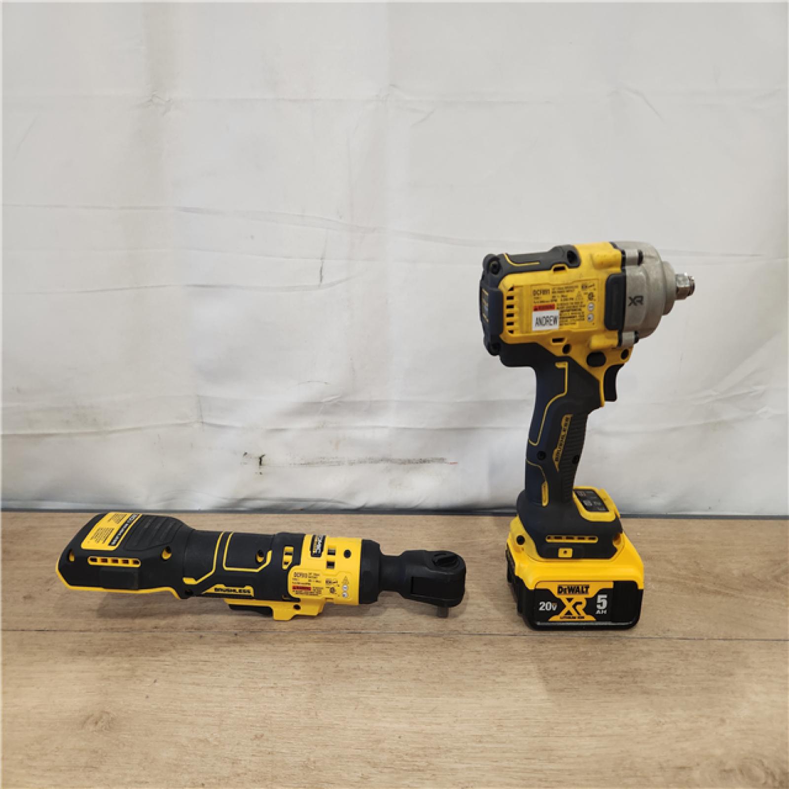 AS-IS- DEWALT 20V Lithium-Ion Cordless 2-Tool Combo Kit