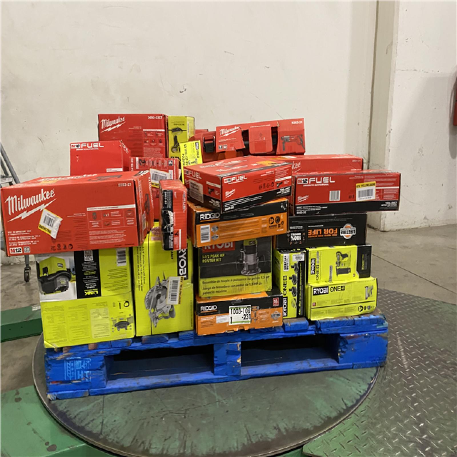 DALLAS LOCATION -AS-IS TOOL PALLET