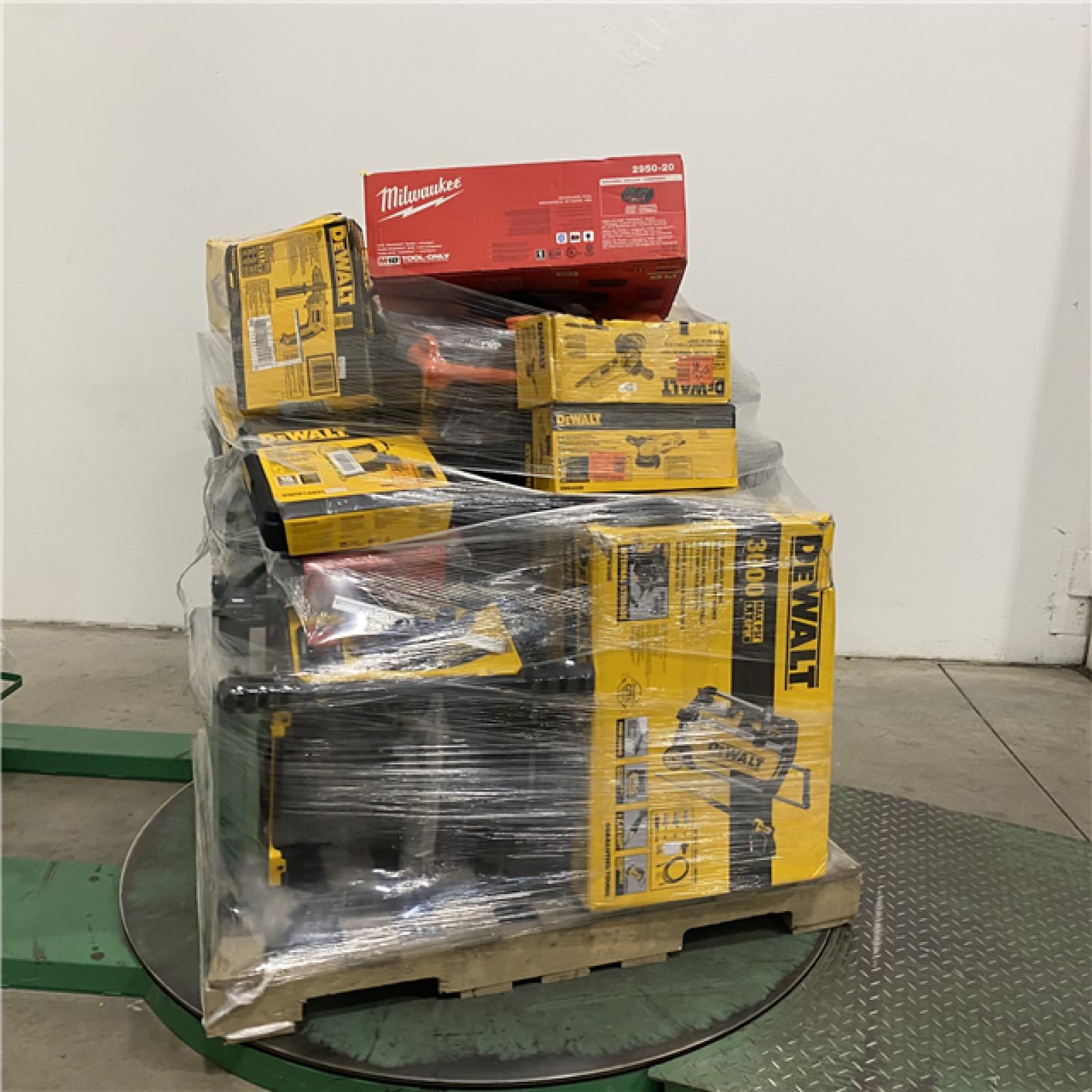 Dallas Location - As-Is Tool Pallet