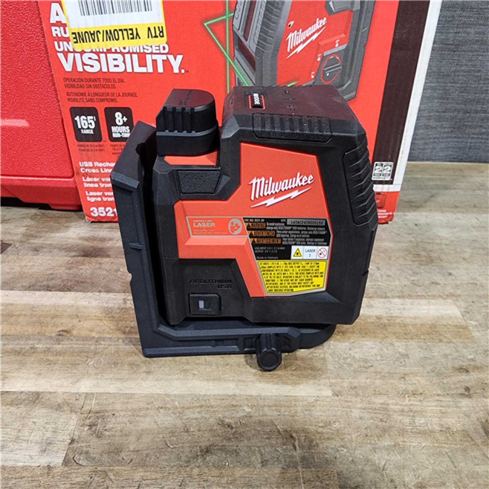 HOUSTON LOCATION - AS-IS MILWAUKEE 100 Ft. REDLITHIUM Lithium-Ion USB Green Rechargeable Cross Line Laser Level with Charger