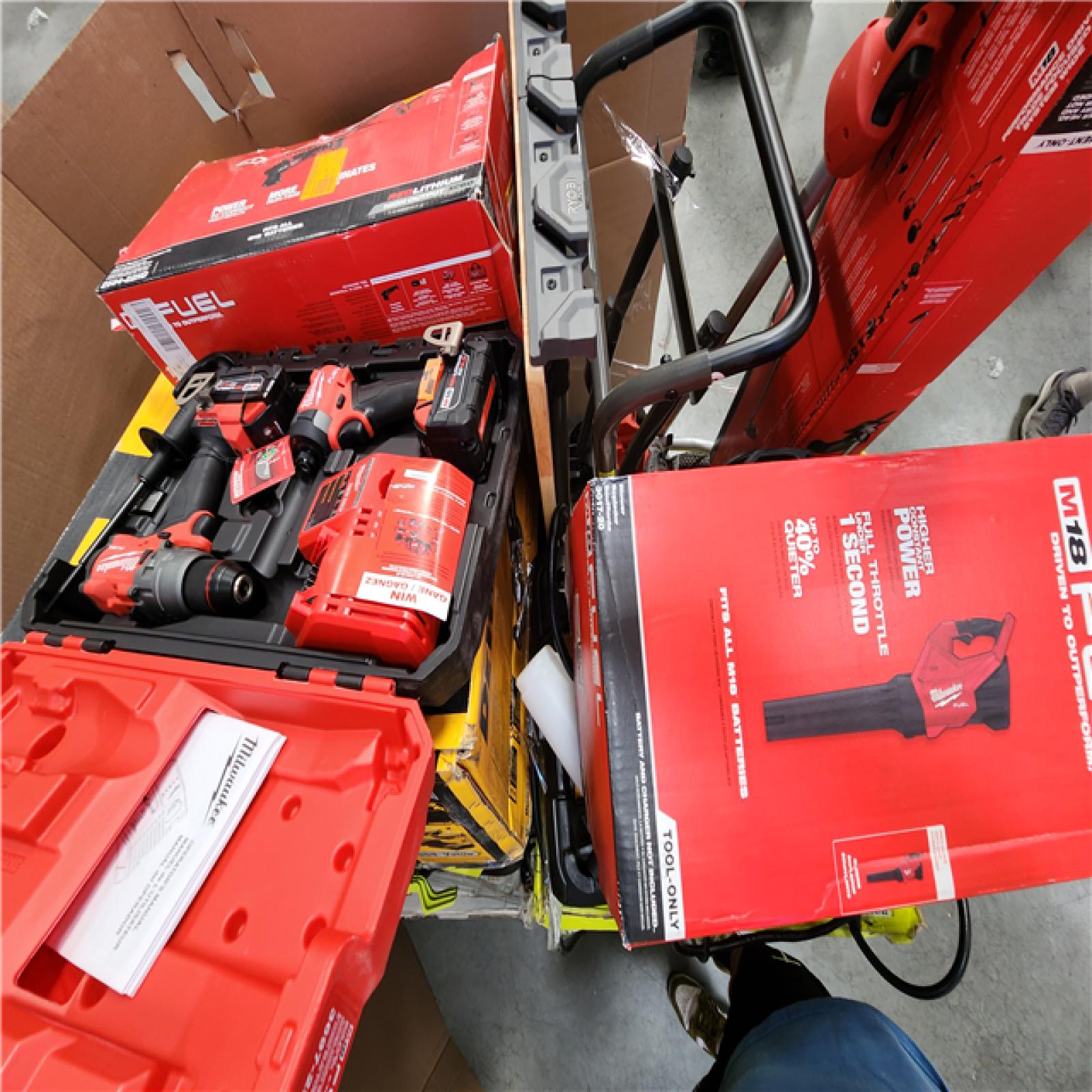 CALIFORNIA AS-IS TOOL PALLET