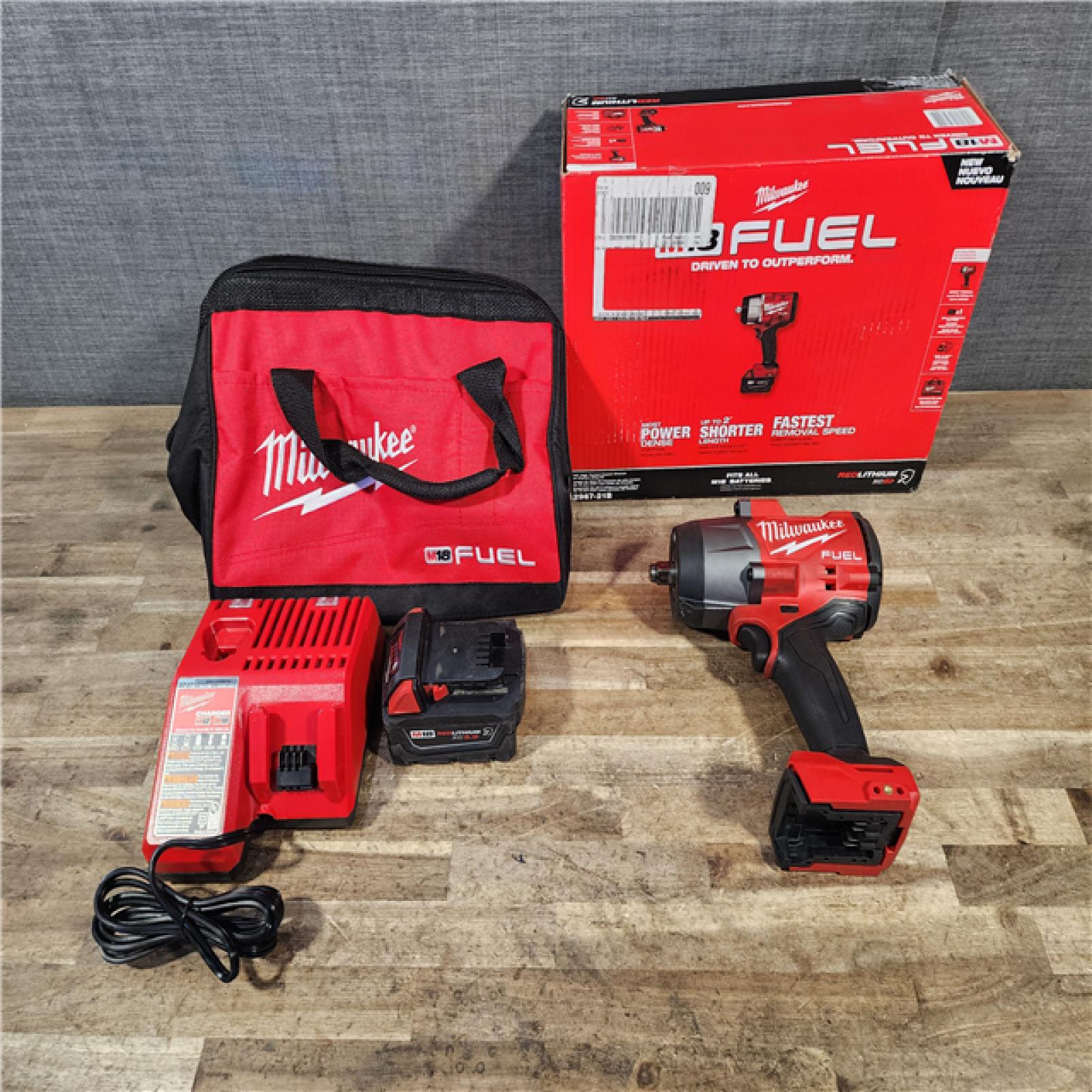 HOUSTON LOCATION - AS-IS Milwaukee FUEL 18V Lithium-Ion Brushless Cordless 1/2 in. Impact Wrench w/Friction Ring Kit