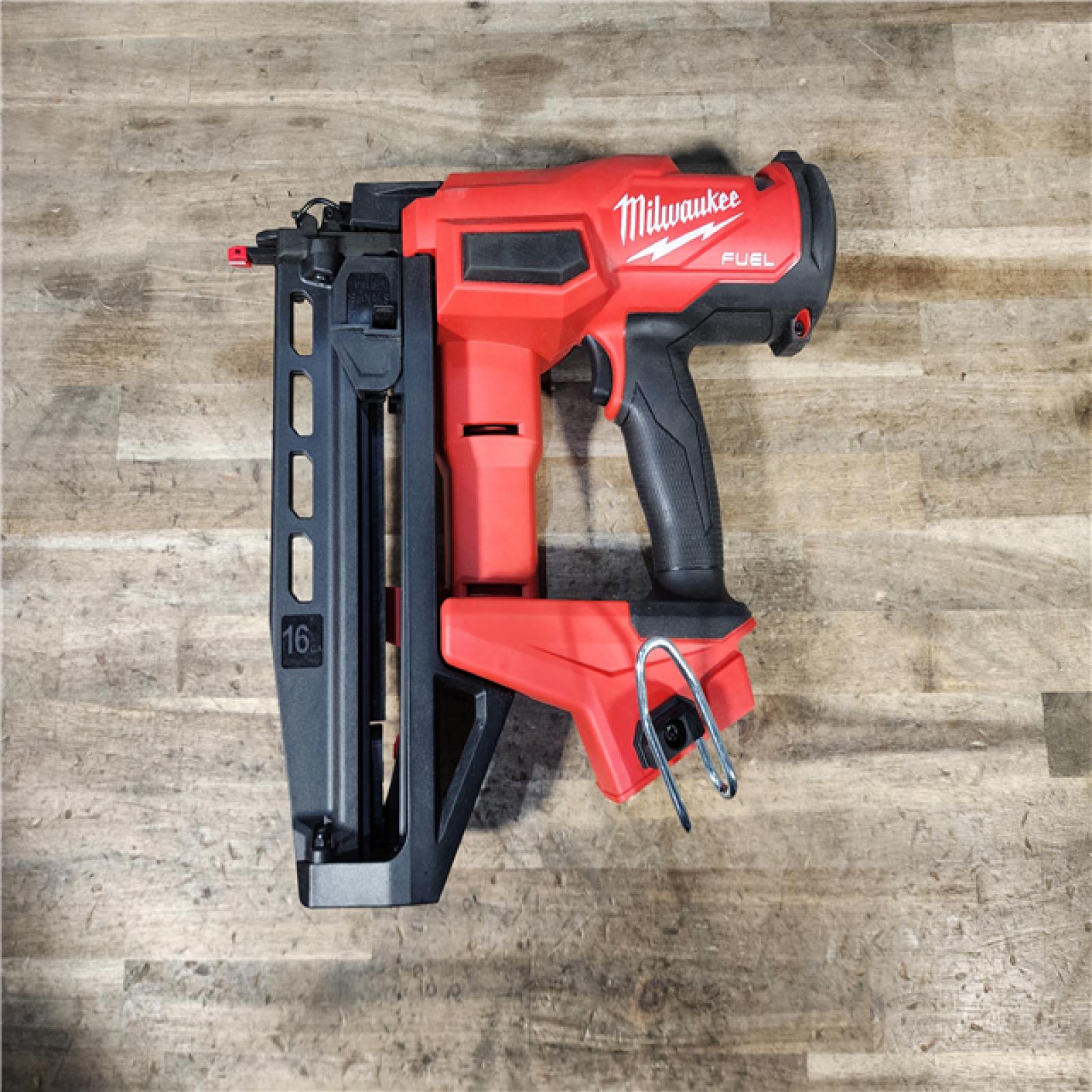 HOUSTON LOCATION - AS-IS MILWAUKEE 16 GAUGE STRAIGHT FINISH NAILER (TOOL ONLY)