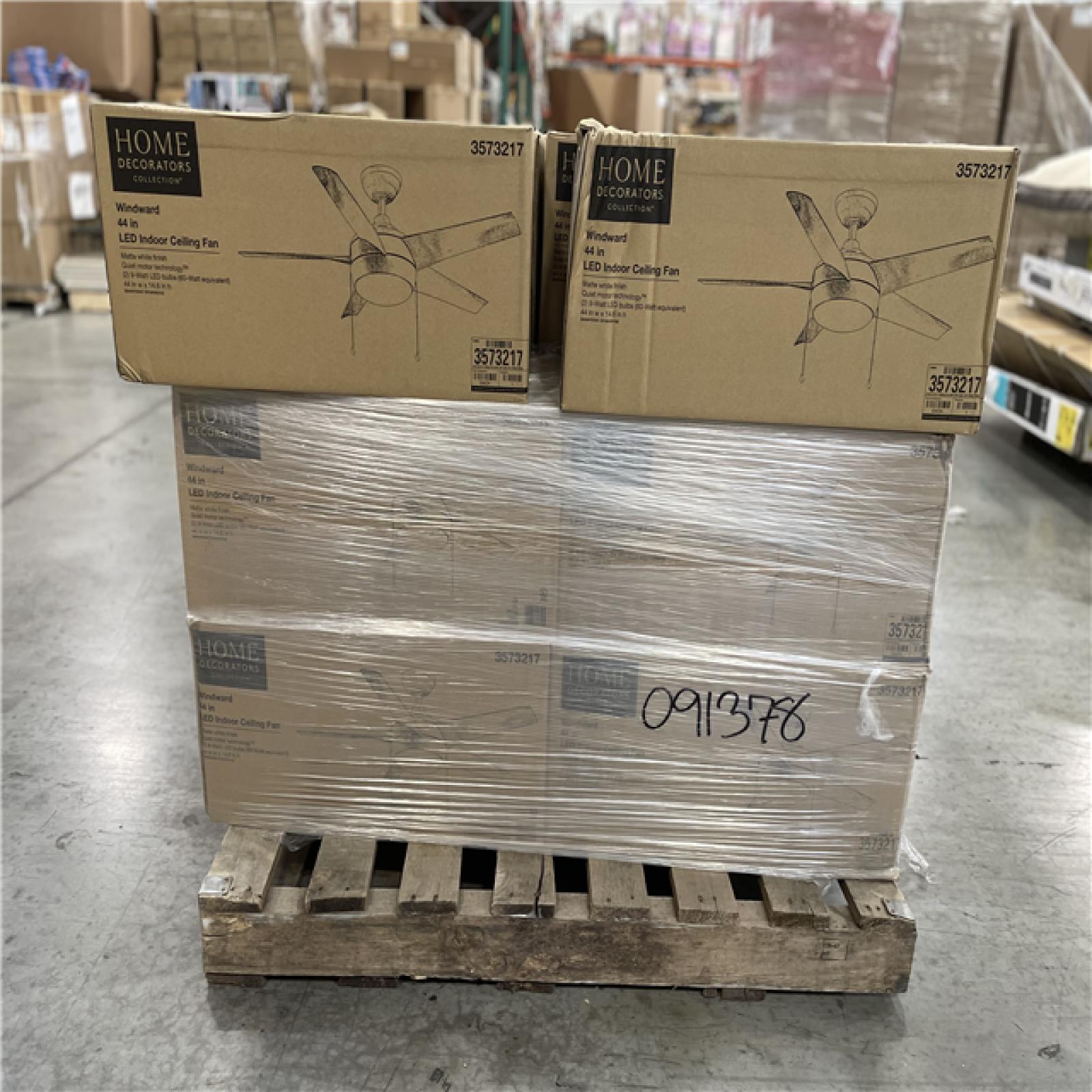DALLAS LOCATION- HOME DECORATORS COLLECTION WINDWARD 44IN. LED INDOOR CEILING FAN PALLET (24 UNITS)