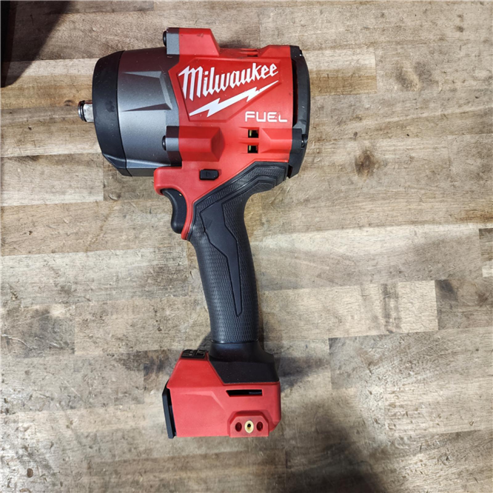 HOUSTON LOCATION - AS-IS Milwaukee M18 1/2 in. Cordless Brushless High Torque Impact Wrench Kit (Battery & Charger)