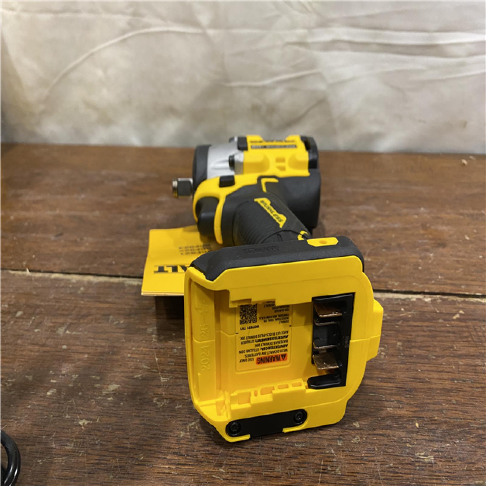 AS-IS ATOMIC 20V MAX Lithium-Ion Brushless Cordless 1/2 in. Variable Speed Impact Wrench Kit with 5 Ah Battery and Charger