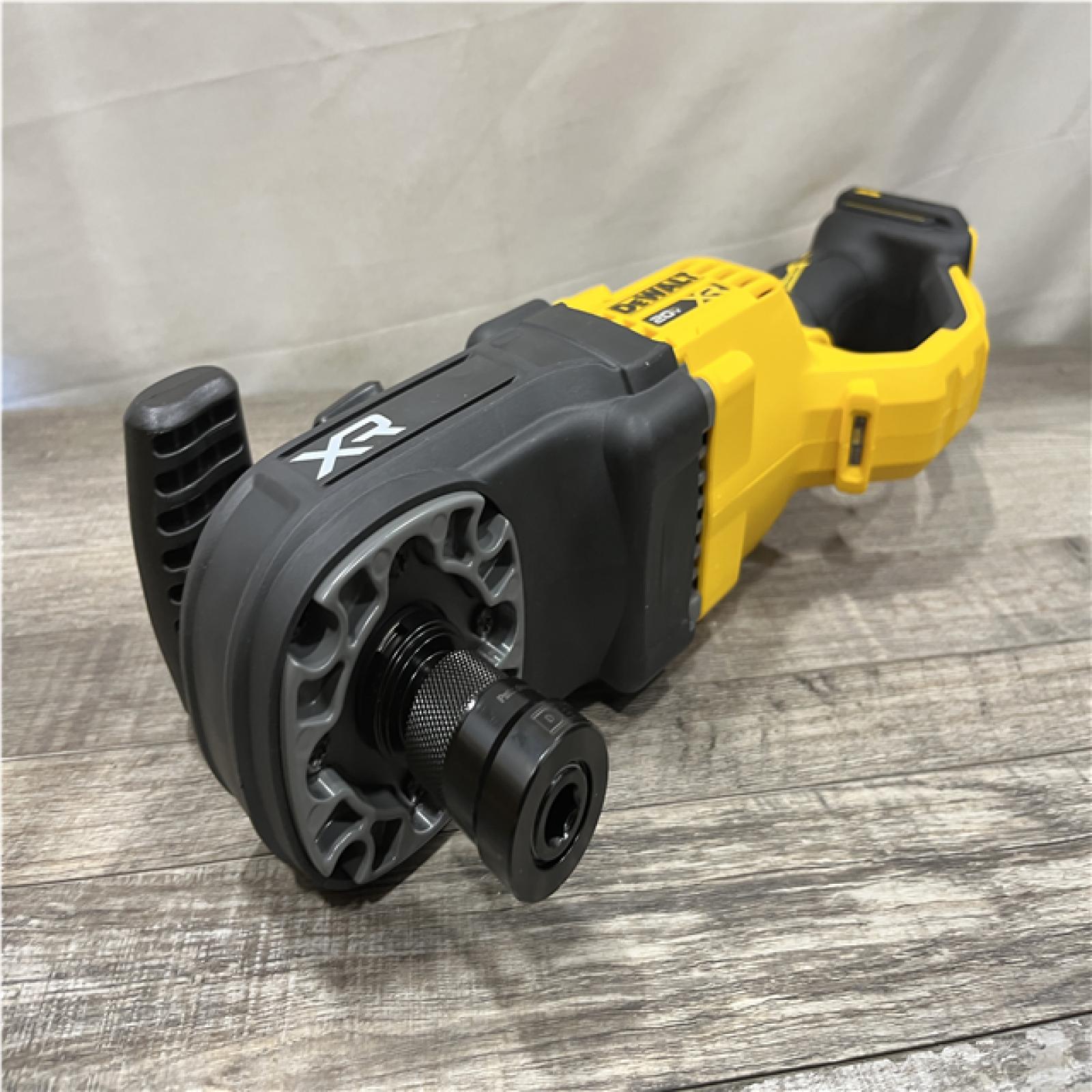 AS-IS DEWALT 20V MAX XR Lithium-Ion Brushless Cordless 7/16 in. Compact Stud & Joist Drill Kit