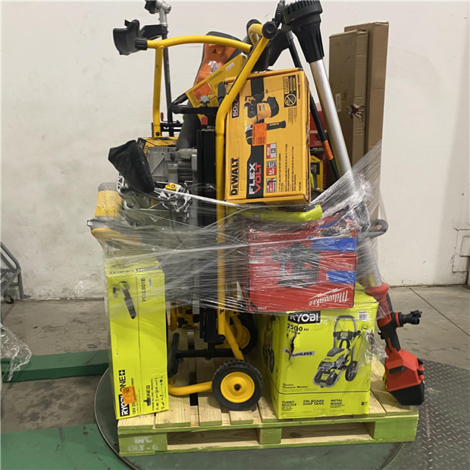 Dallas Location - As-Is Tool Pallet