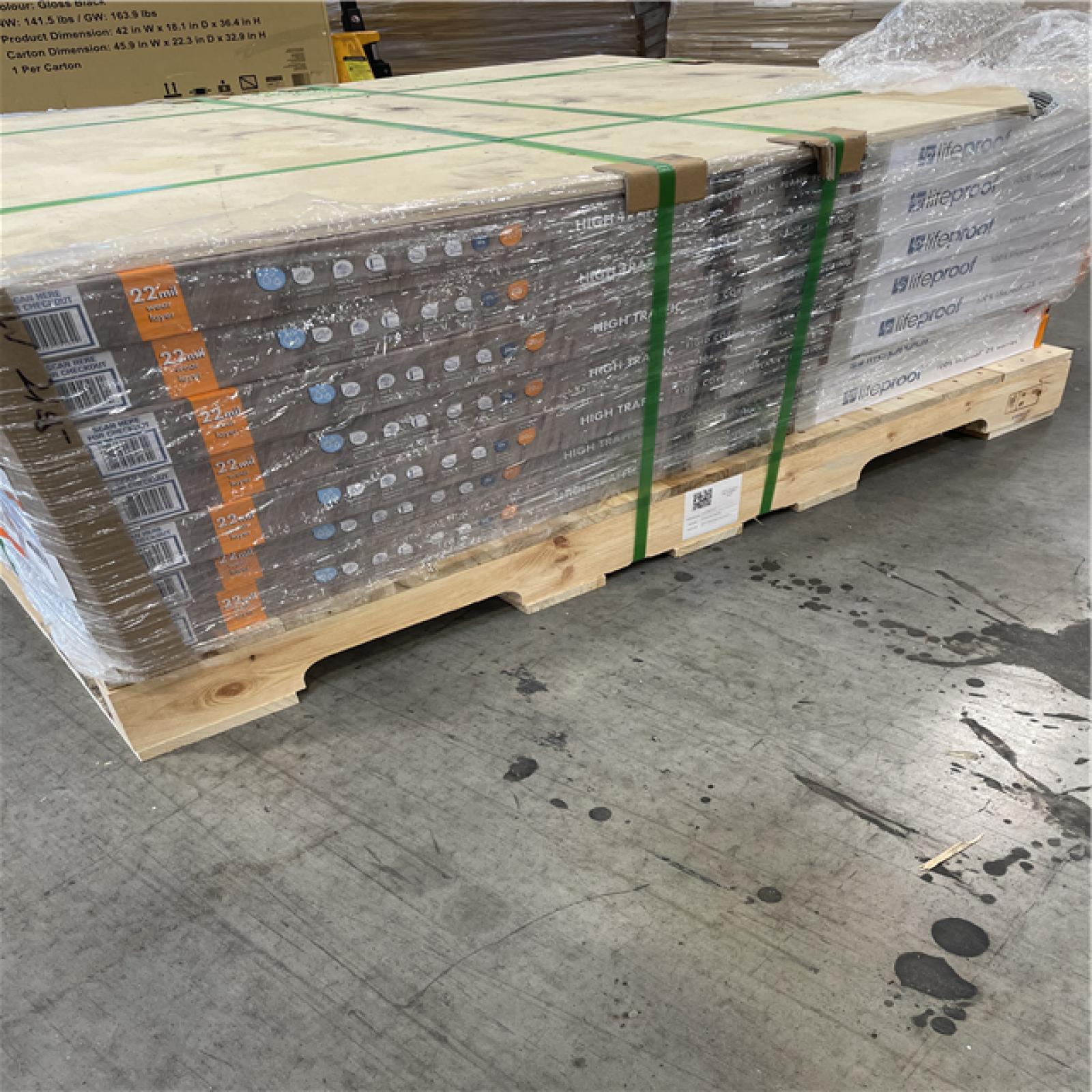 DALLAS LOCATION- AS-IS LIFEPROOF Sterling Oak 22 MIL x 8.7 in. W x 48 in. L (25 UNITS)