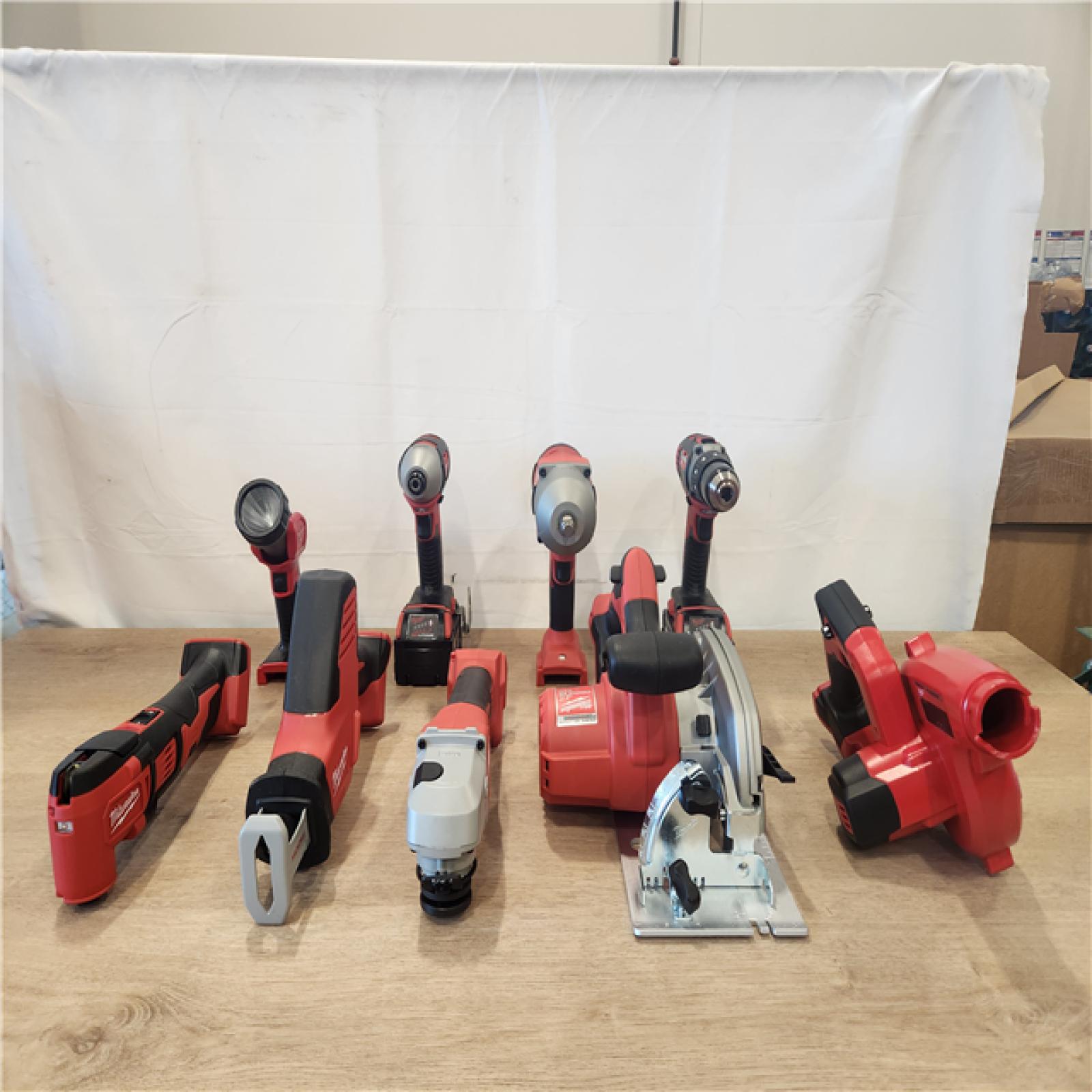 AS-IS- Milwaukee 18-Volt Lithium-Ion Cordless (9-Tool) Combo Kit