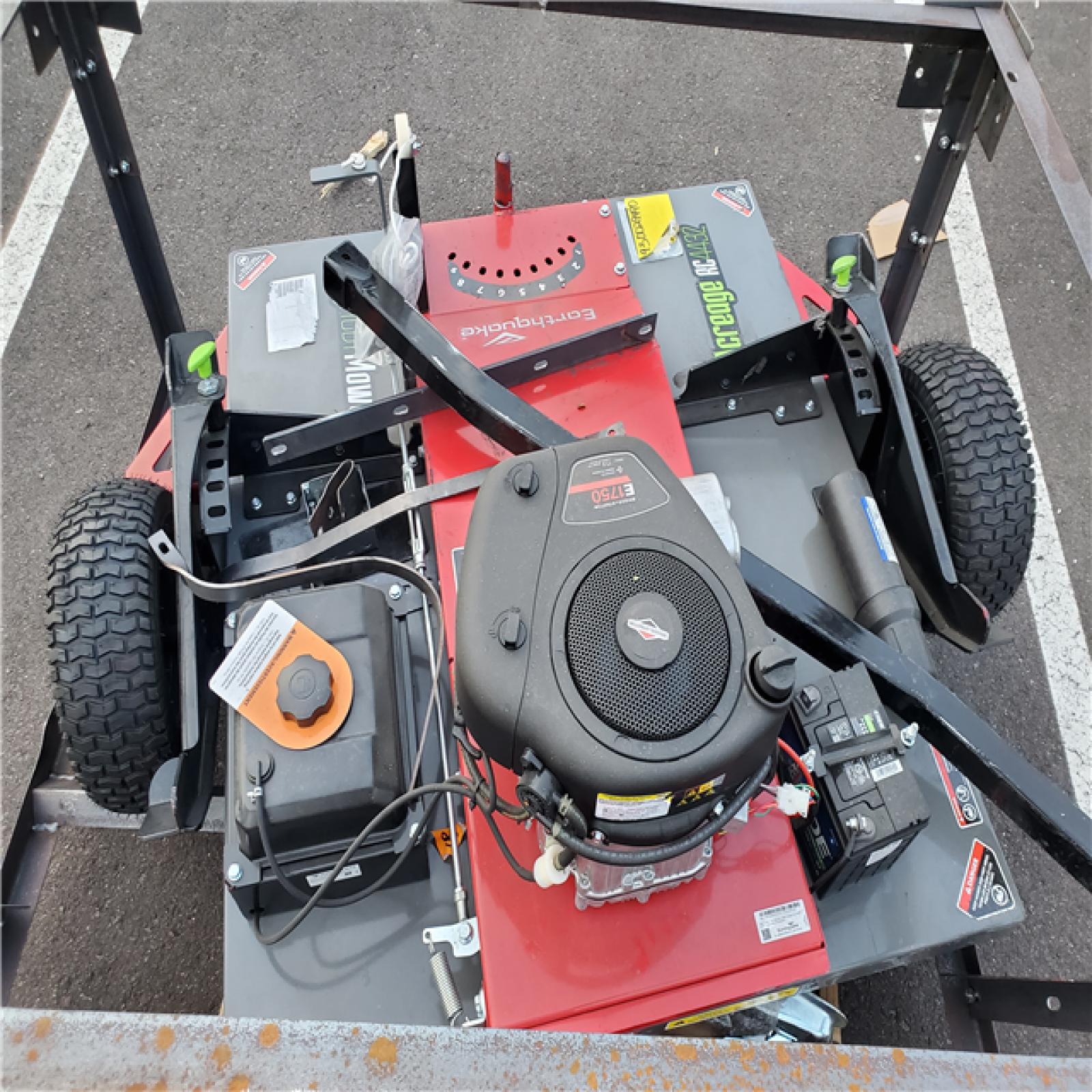 Phoenix Location Good Condition Earthquake 500 cc Briggs & Stratton