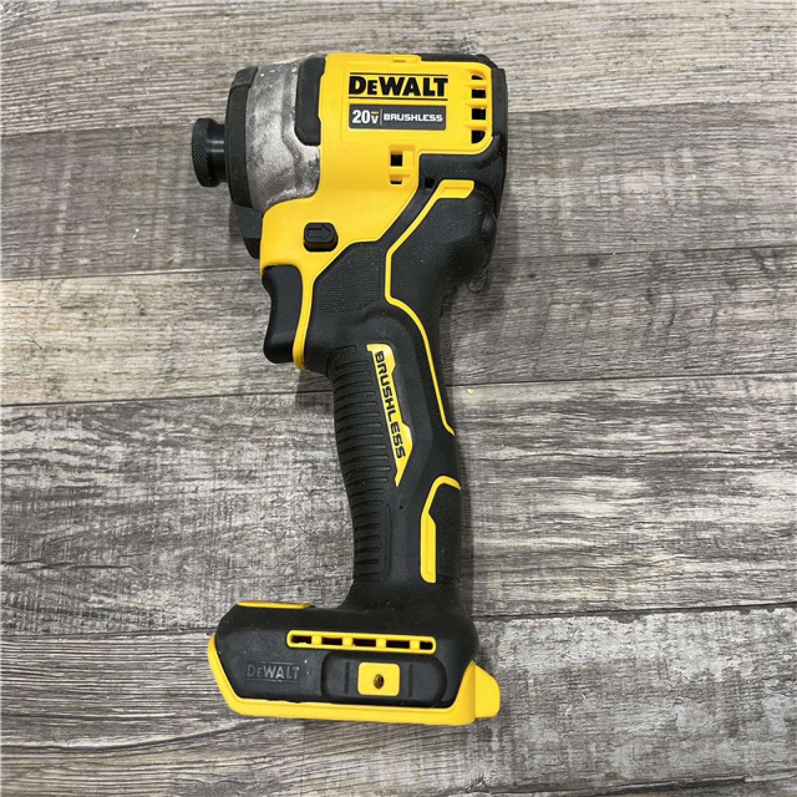 AS-IS DEWALT Atomic 20V Max Lithium-Ion Brushless Cordless Compact 1/4 in. Impact Driver Kit
