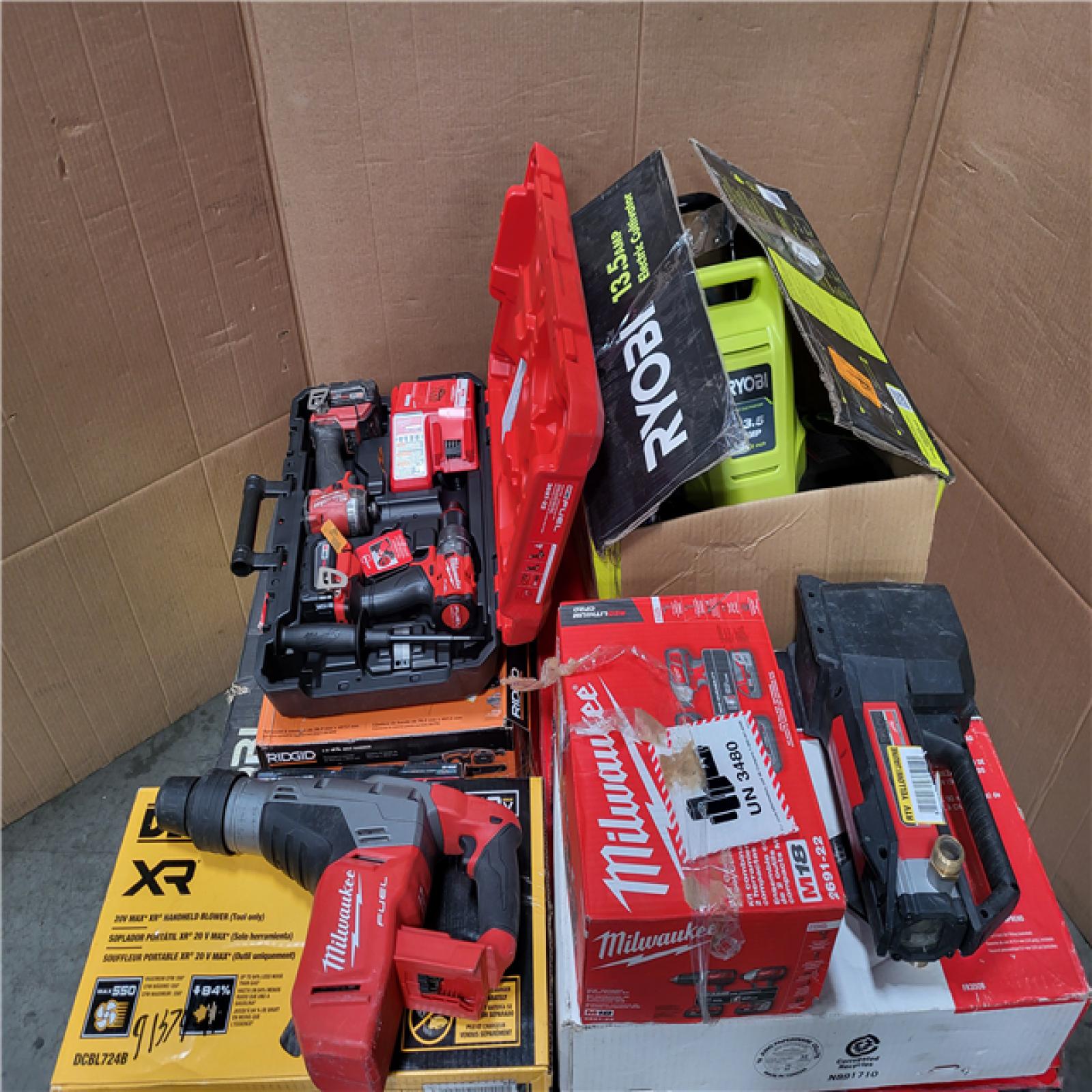 CALIFORNIA AS-IS TOOL PALLET