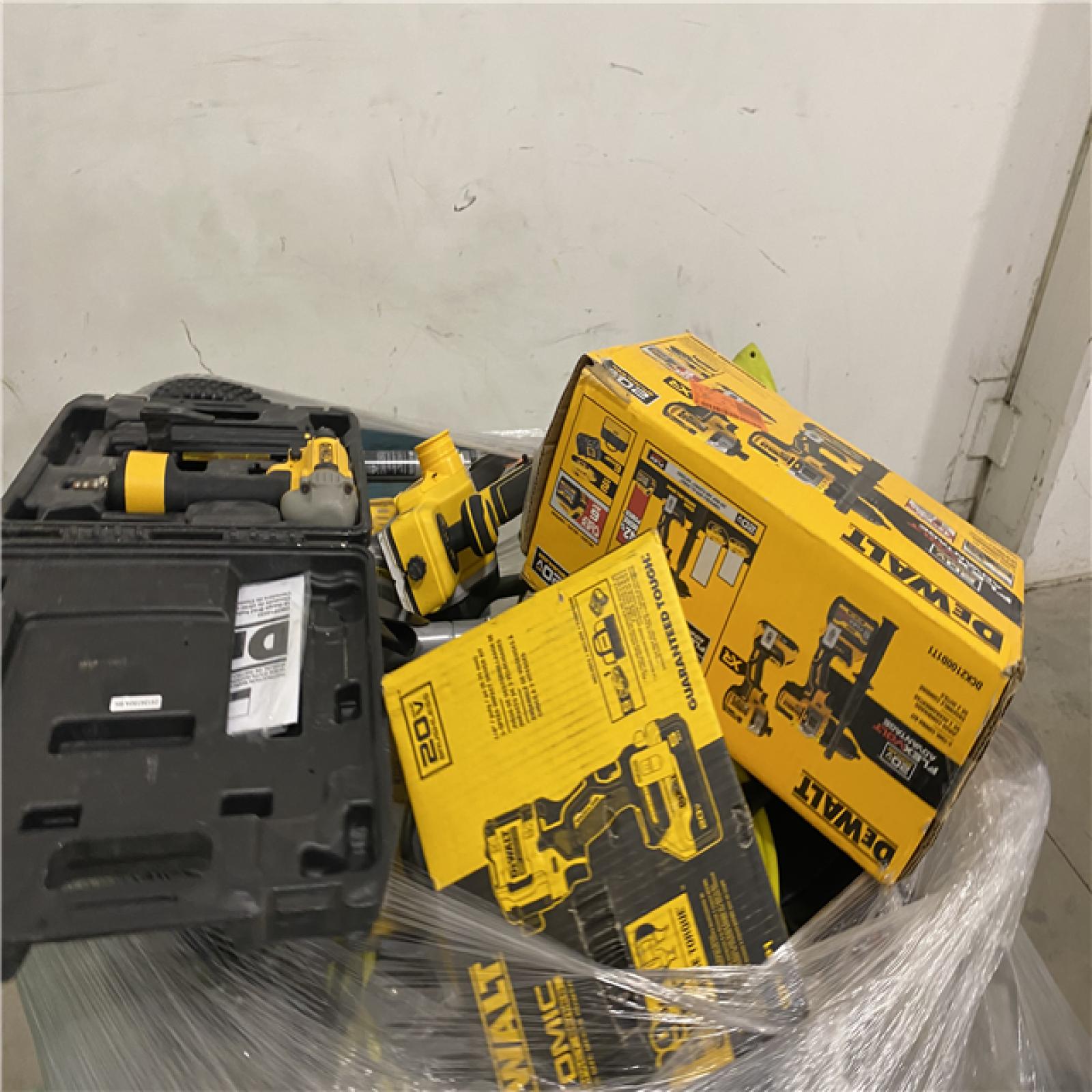 DALLAS LOCATION - AS-IS TOOL PALLET
